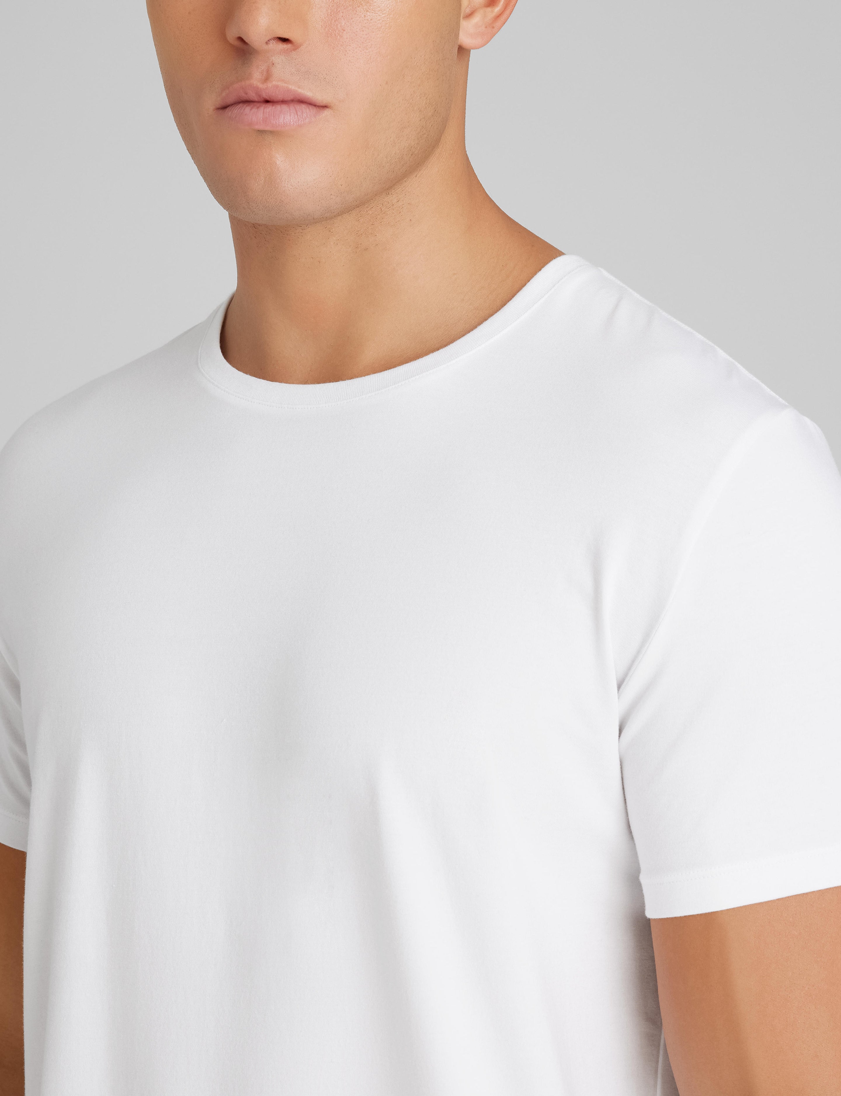 Second Skin Crew Neck Tee