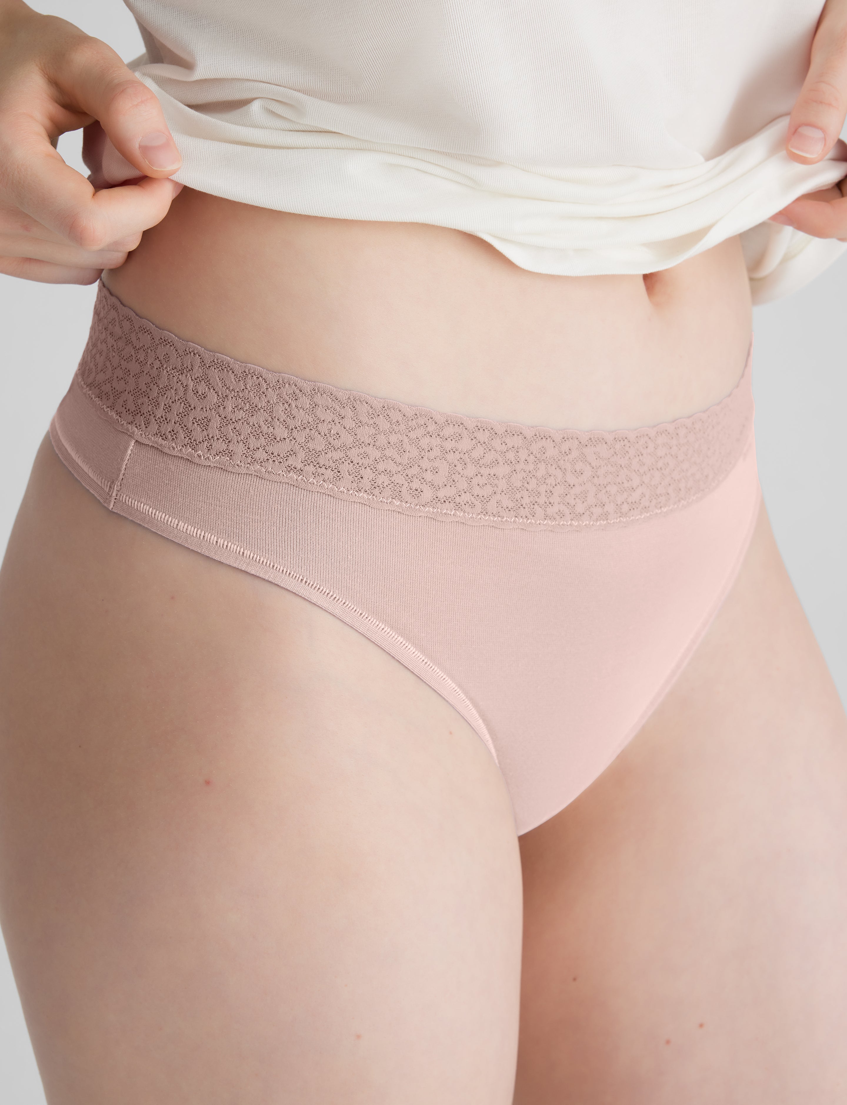 Women's Second Skin Thong, Lace Waist