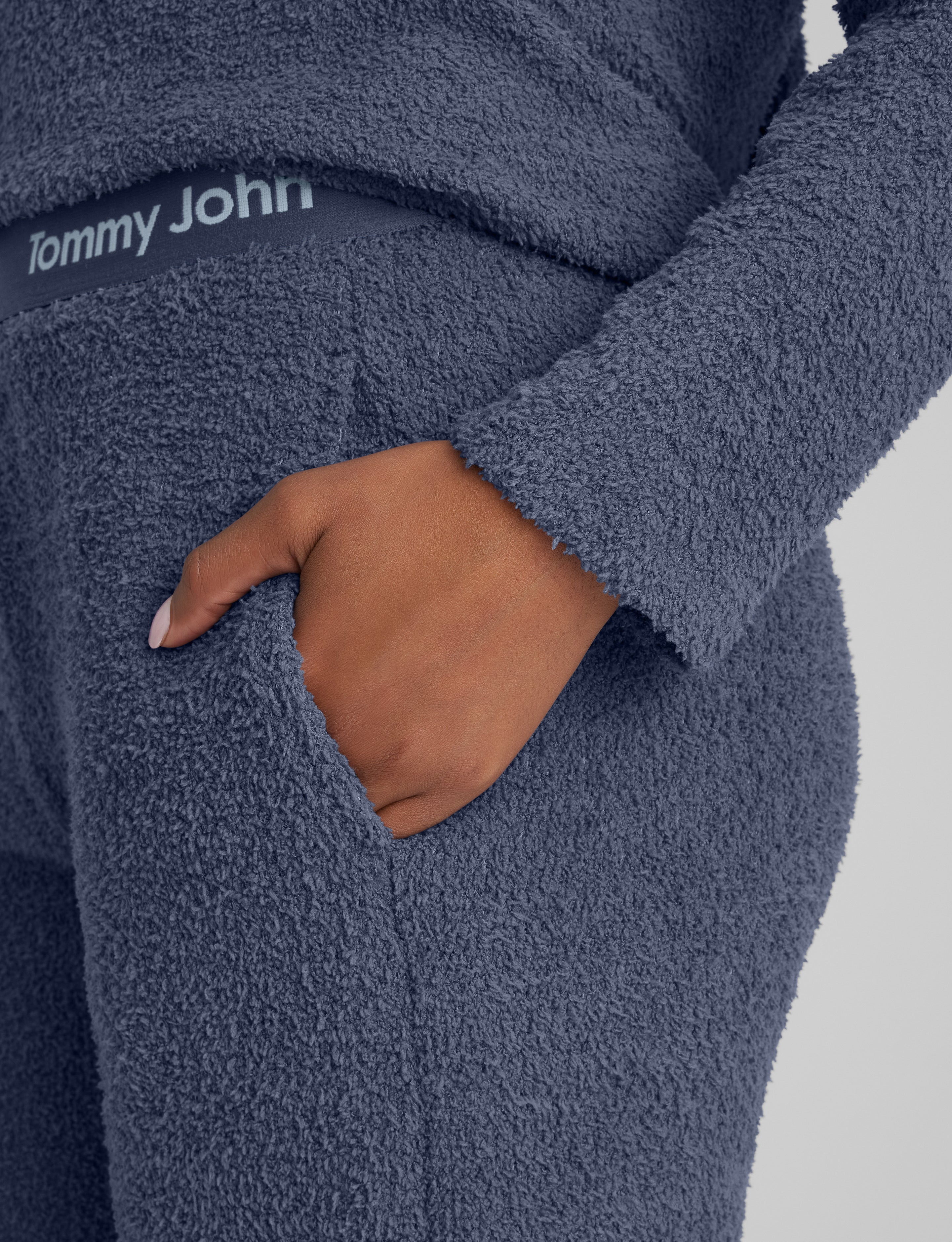 Women's Plush Crewneck Sweatshirt & Jogger Set
