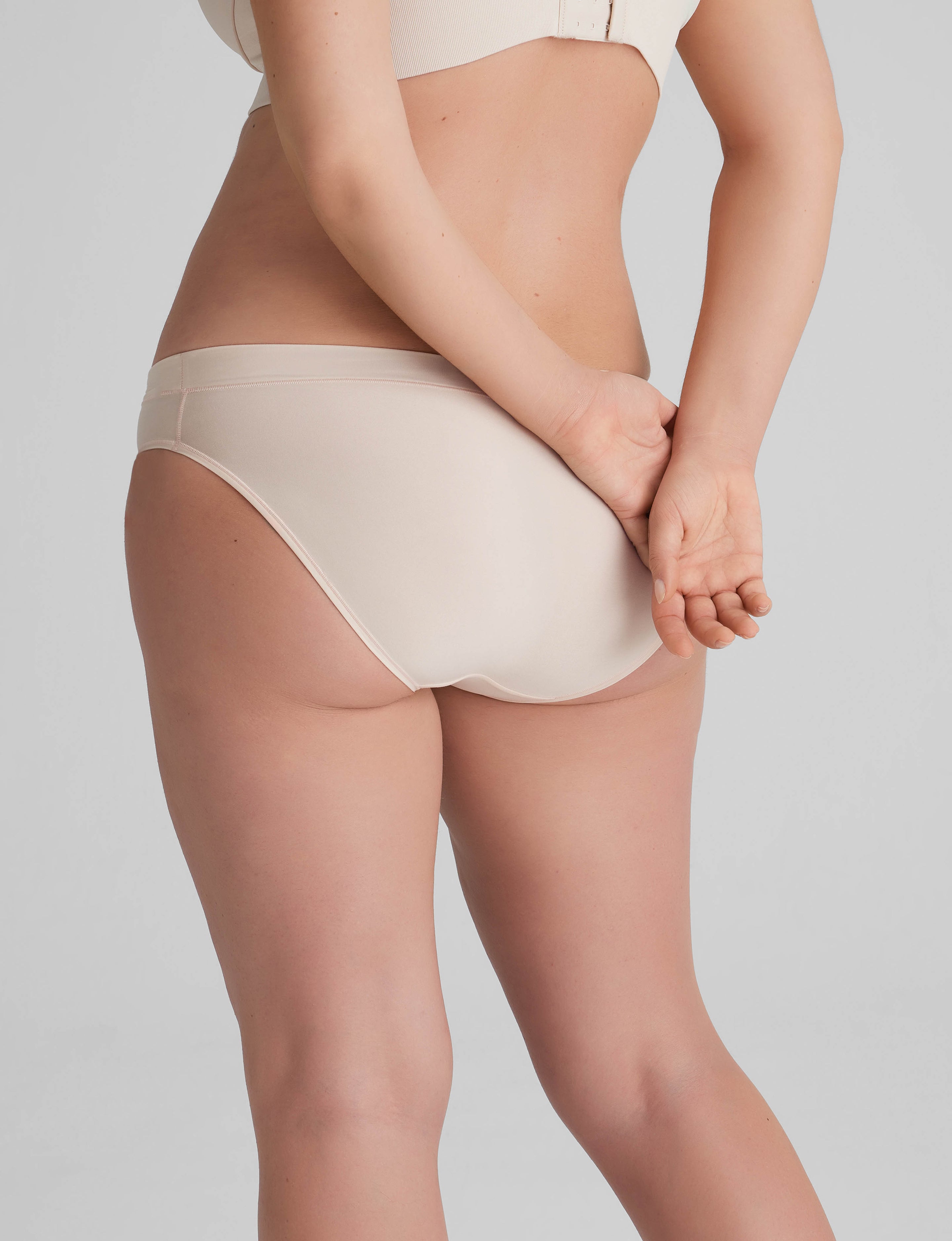 Women's One-Size Bikini