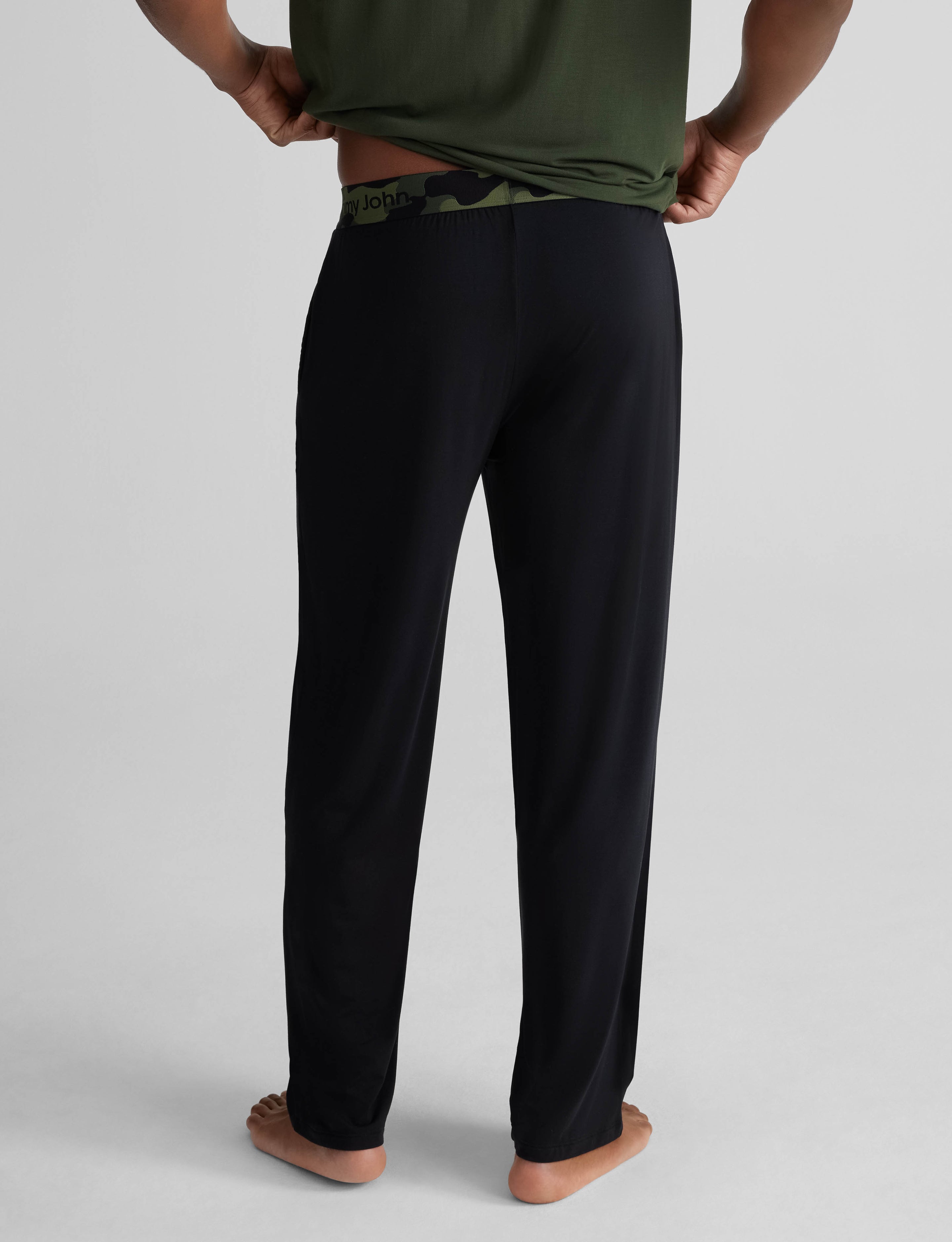 Second Skin Sleep Pocket Tee & Pant Set