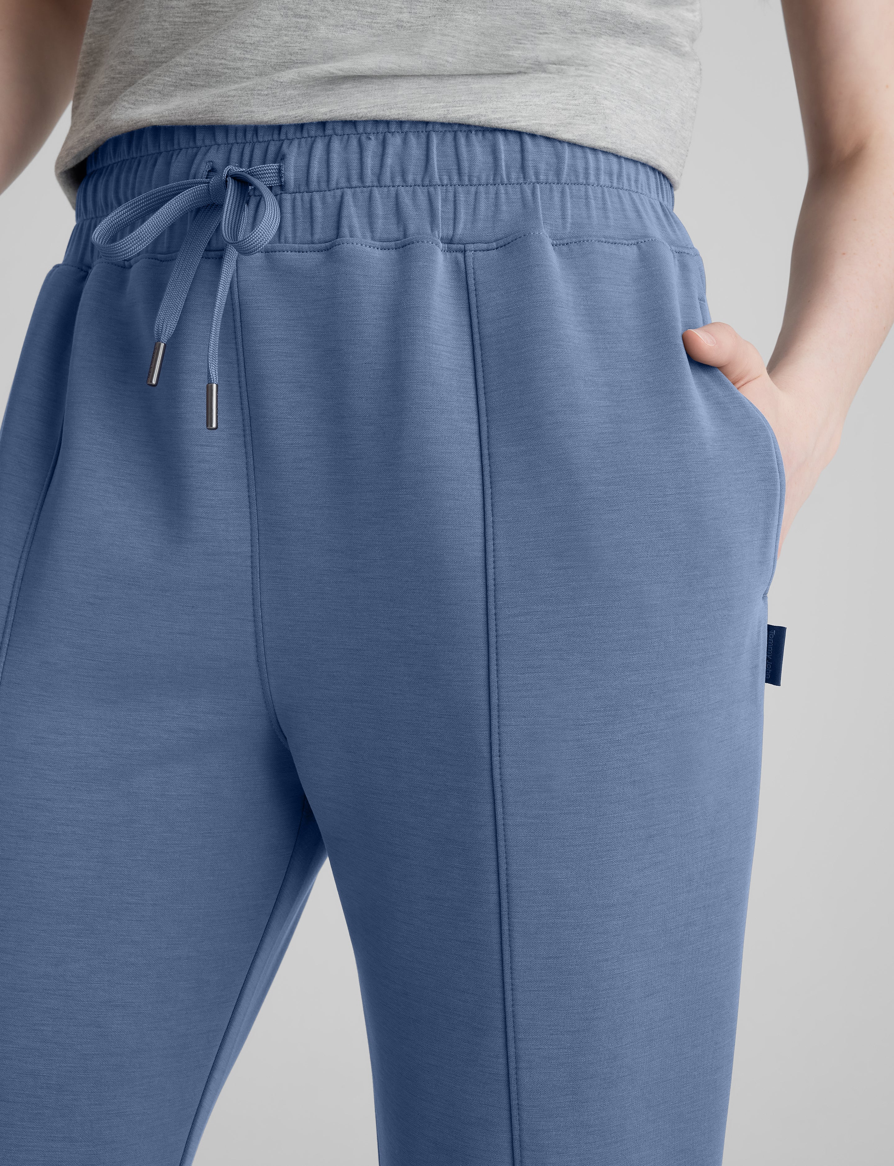 Women's Luxe Traveler Knit Quarter Zip & Jogger Set