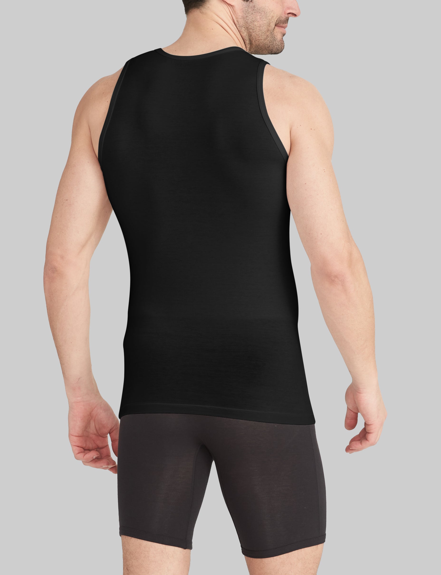 Second Skin Tank Stay-Tucked Undershirt