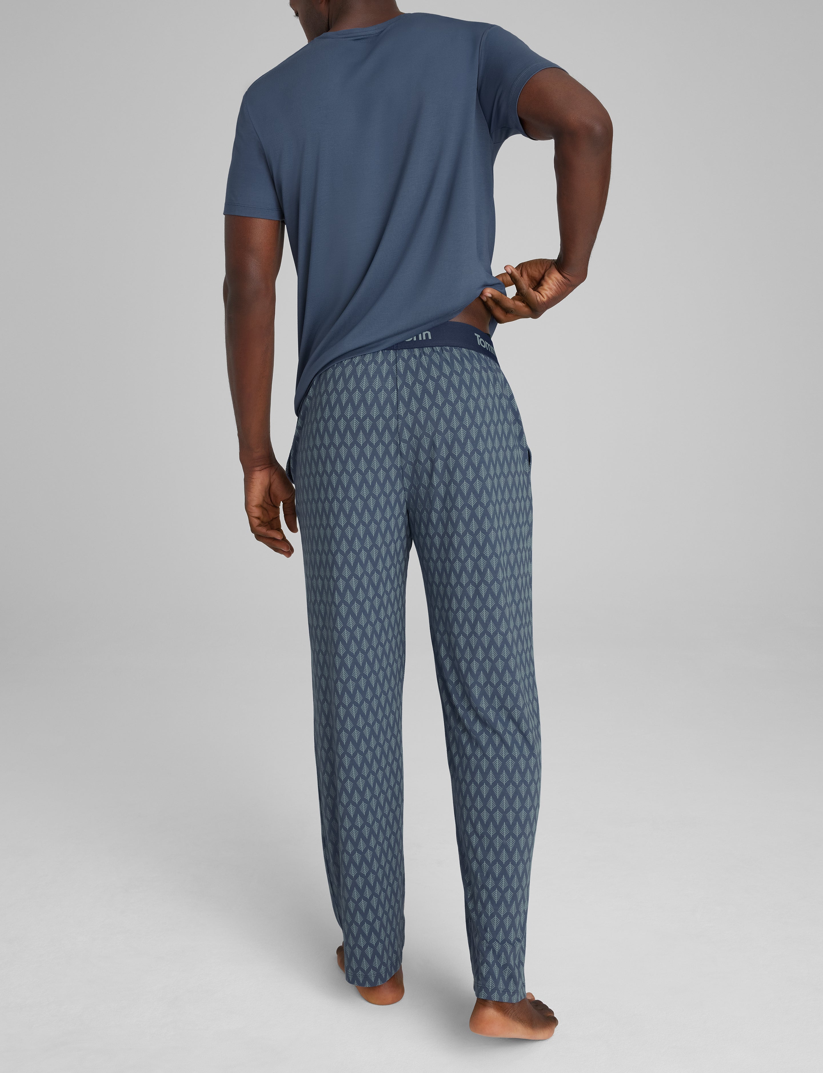 Second Skin Sleep Pocket Tee & Pant Set