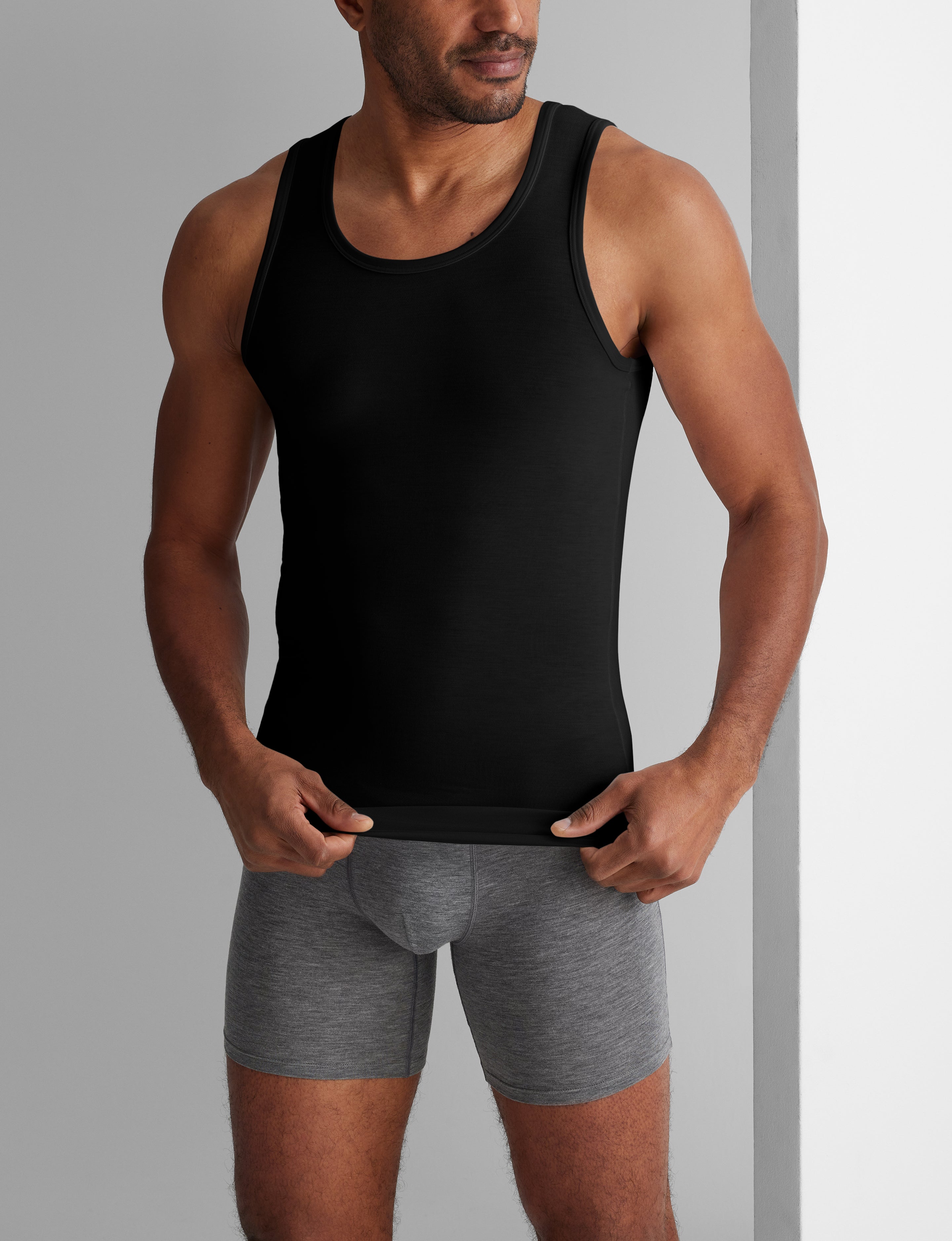 Second Skin Tank Stay-Tucked Undershirt