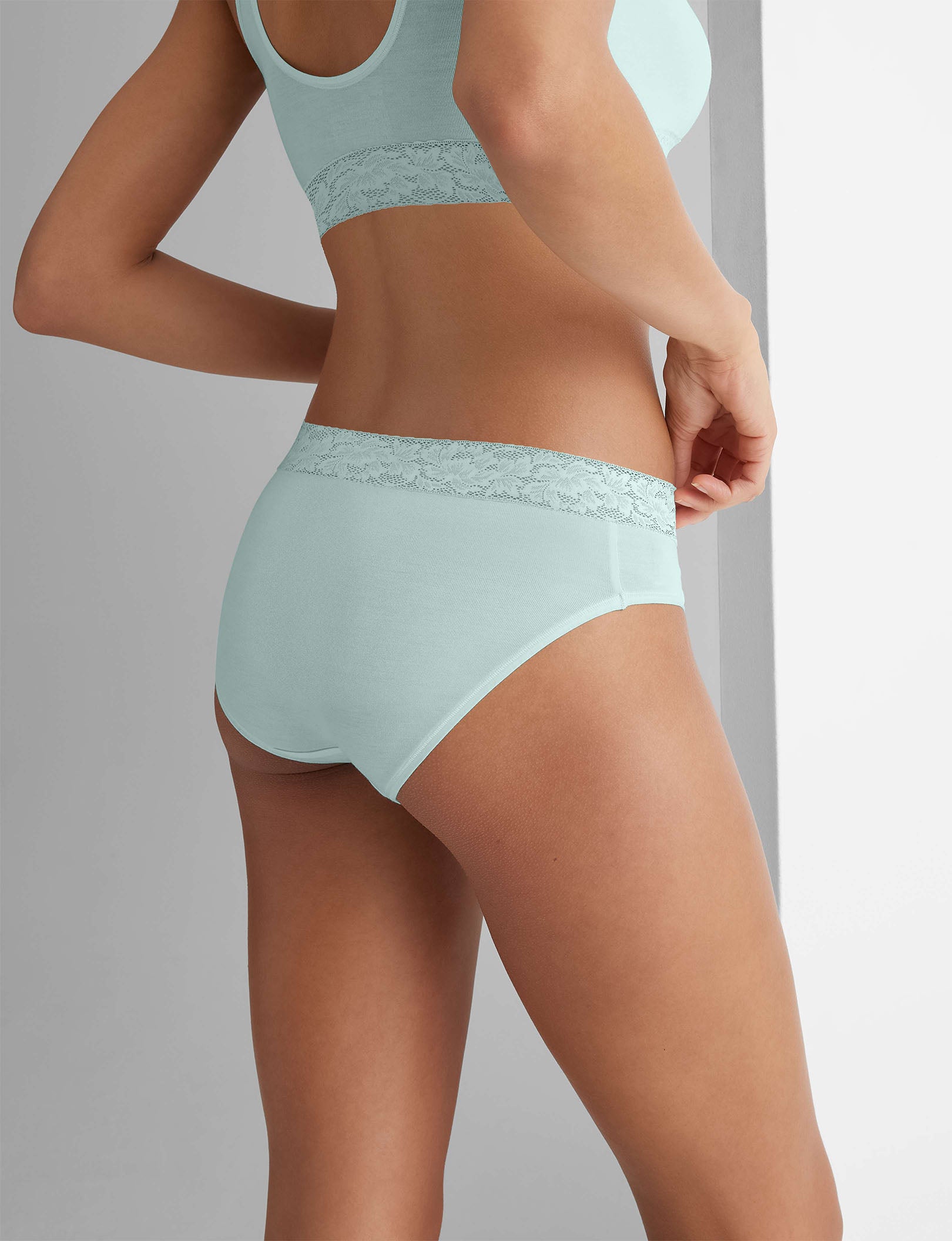 Women's Second Skin Brief (3-Pack)