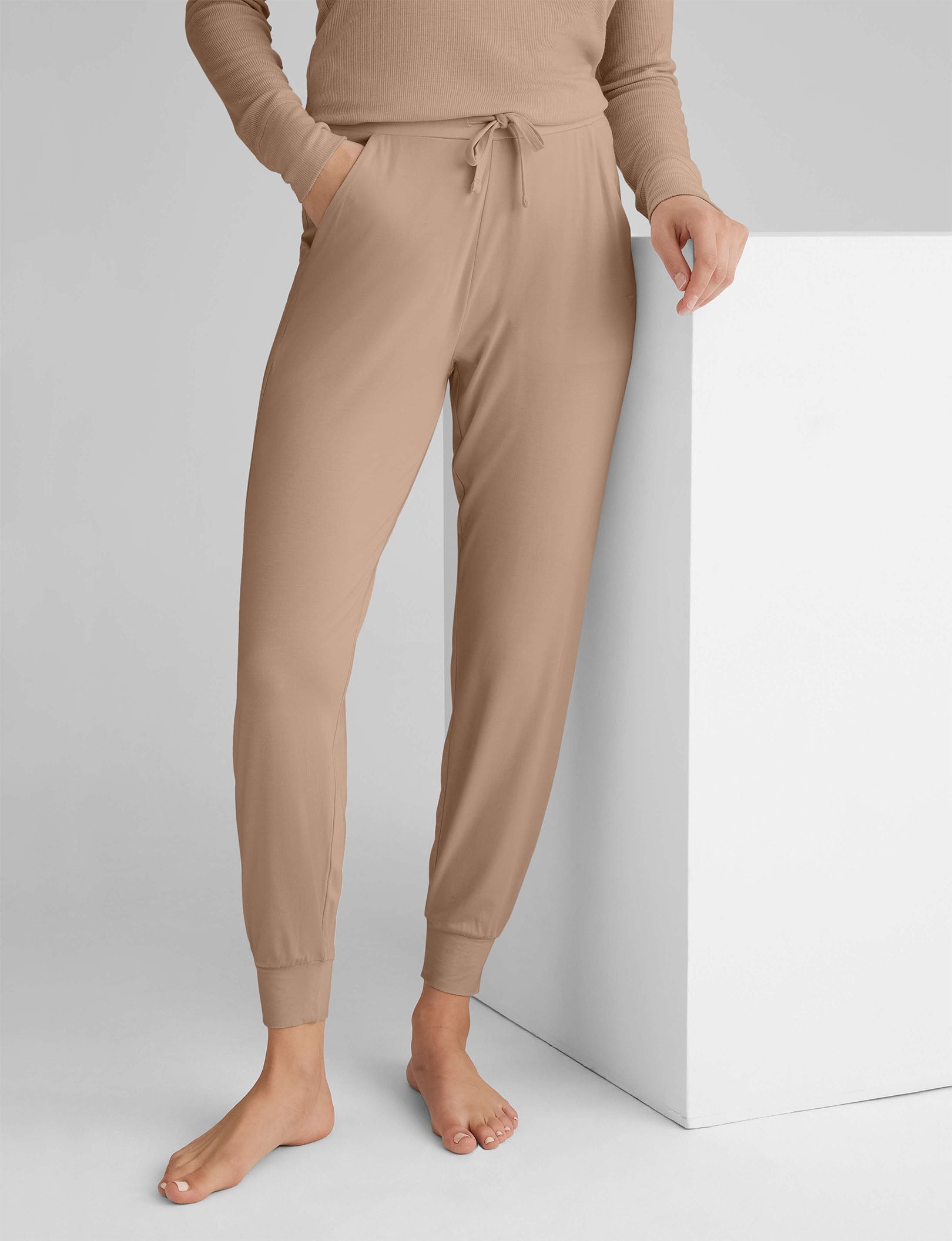 Women's Downtime Jogger