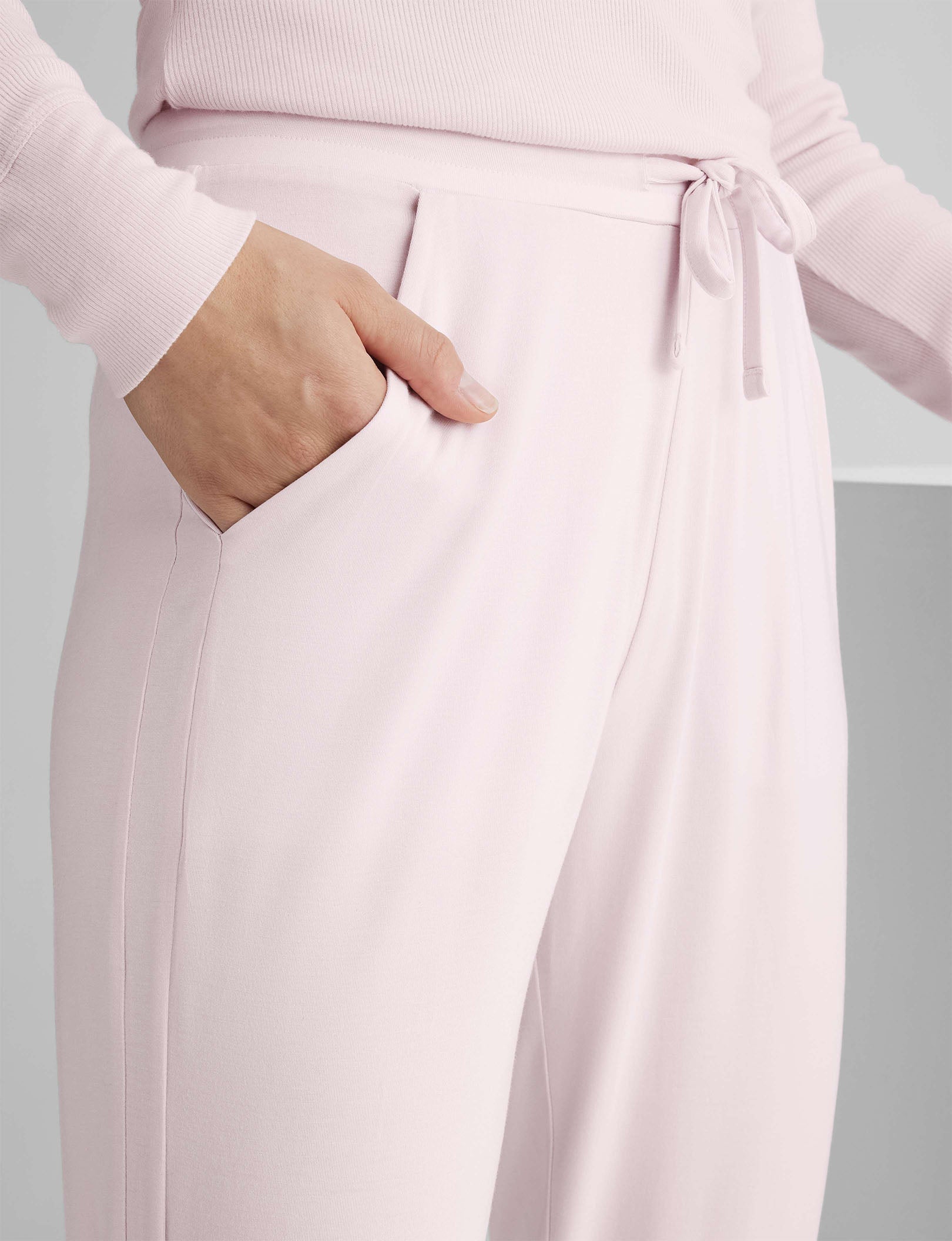 Women's Downtime Jogger