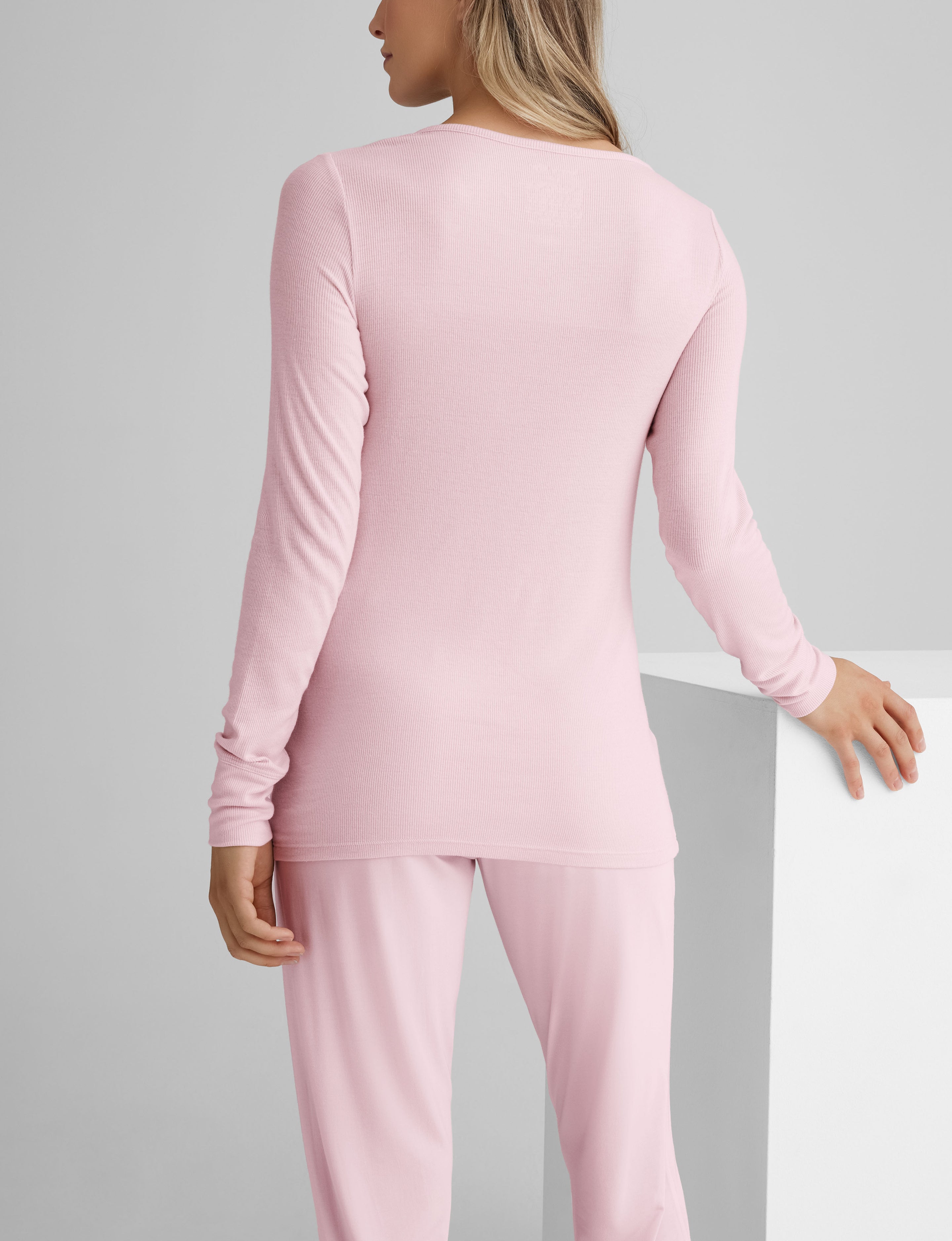 Women's Downtime Henley