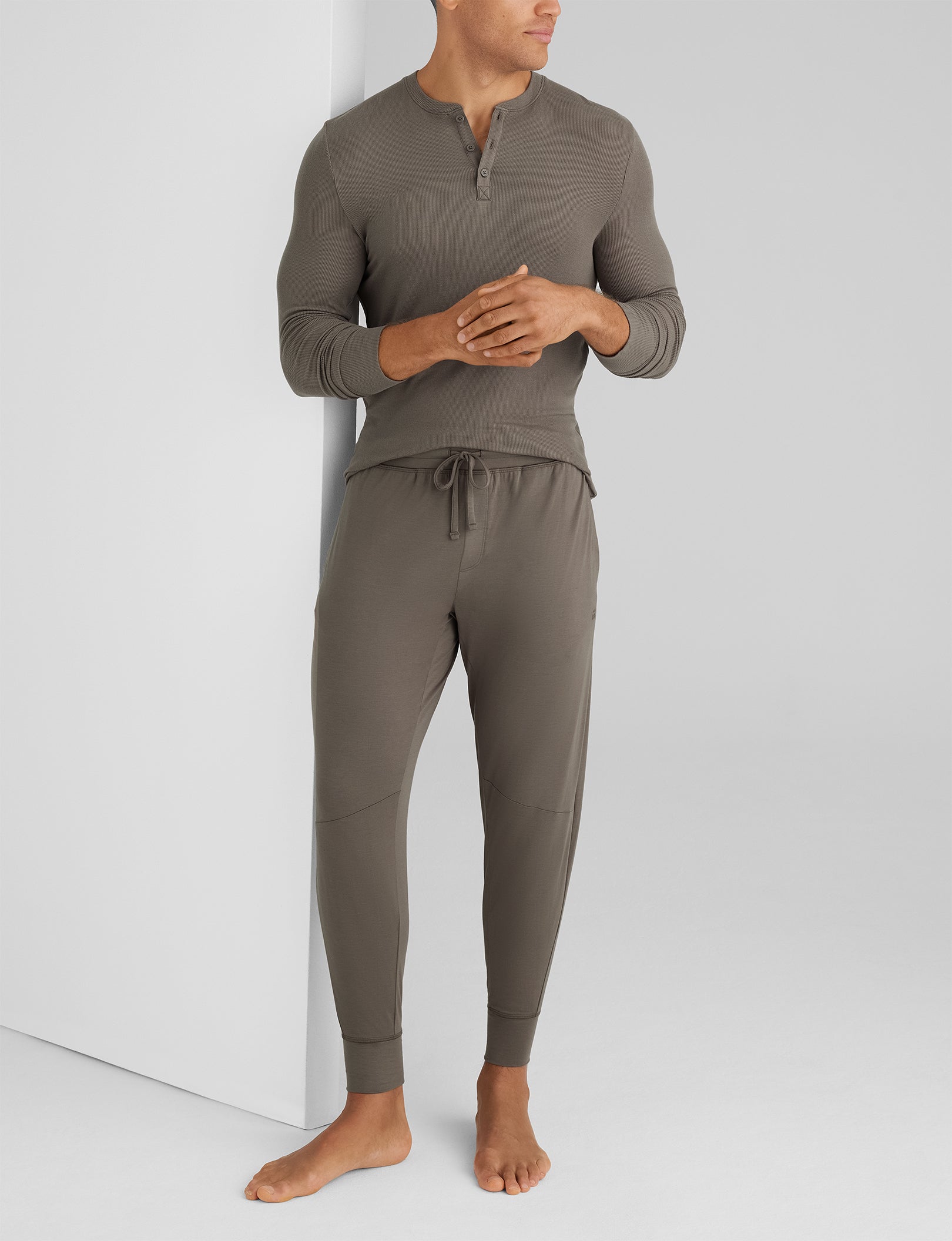 Downtime Henley & Jogger Set