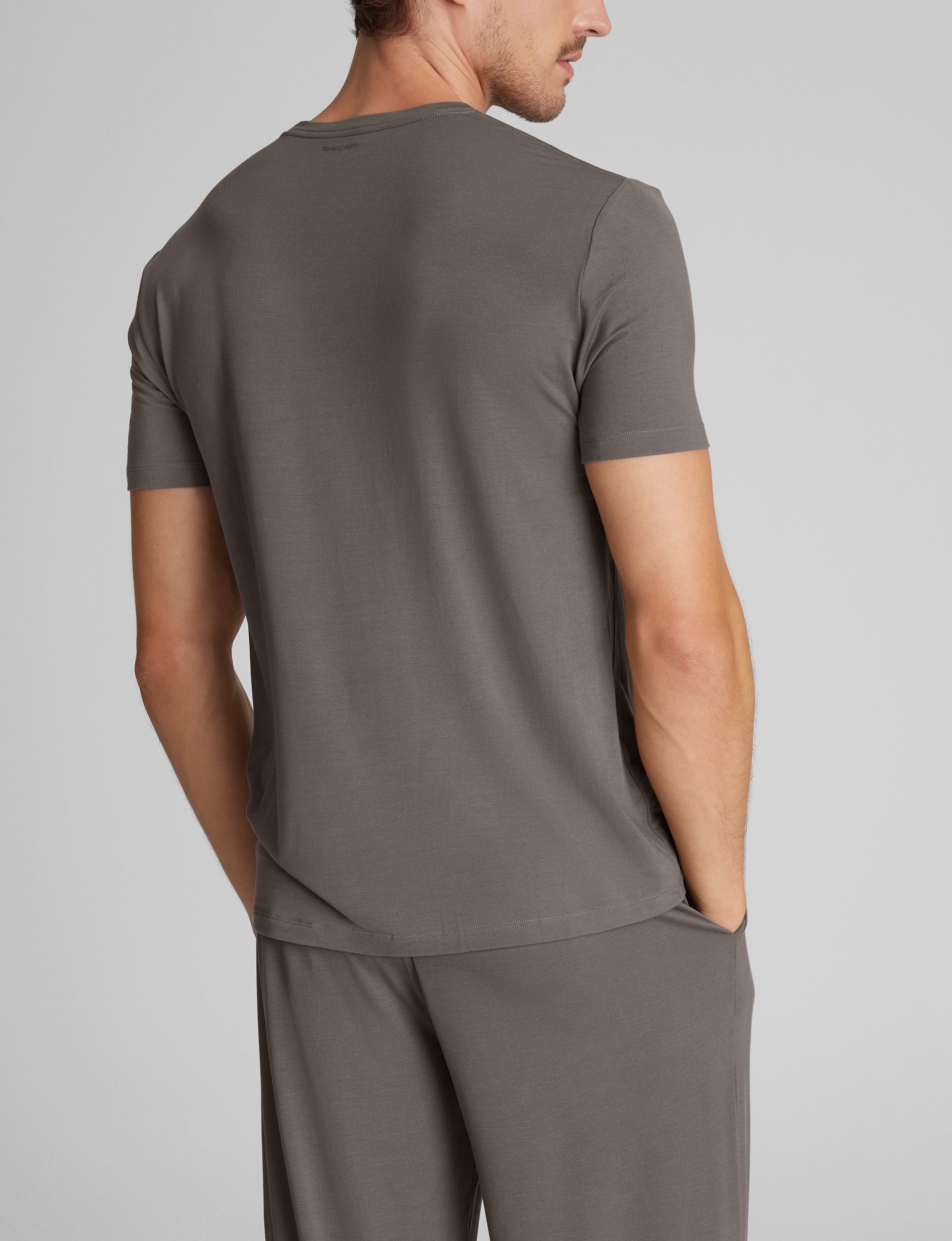 Second Skin Sleep Pocket Tee