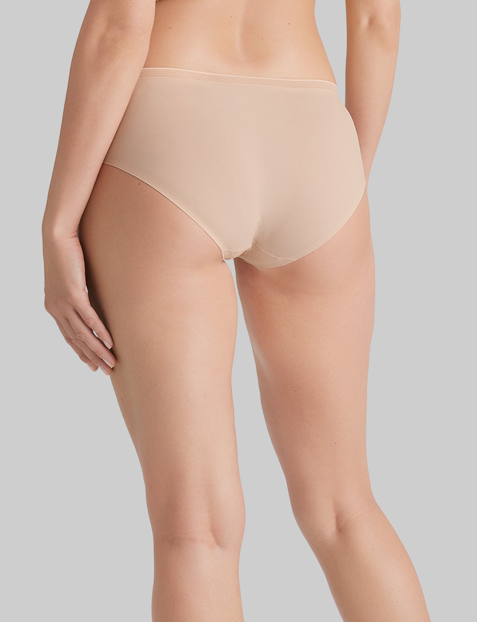 Women's Air Brief