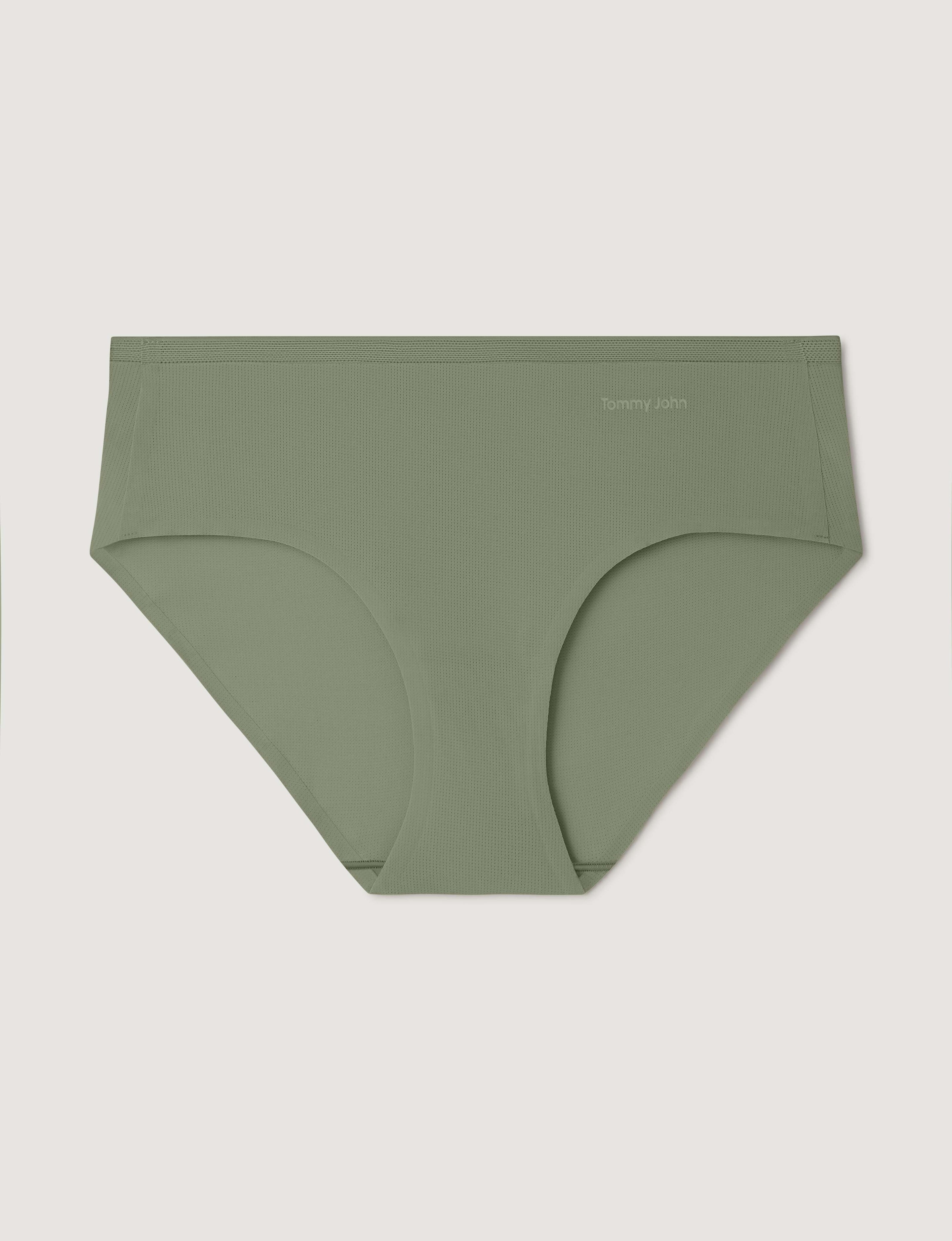 Women's Air Brief