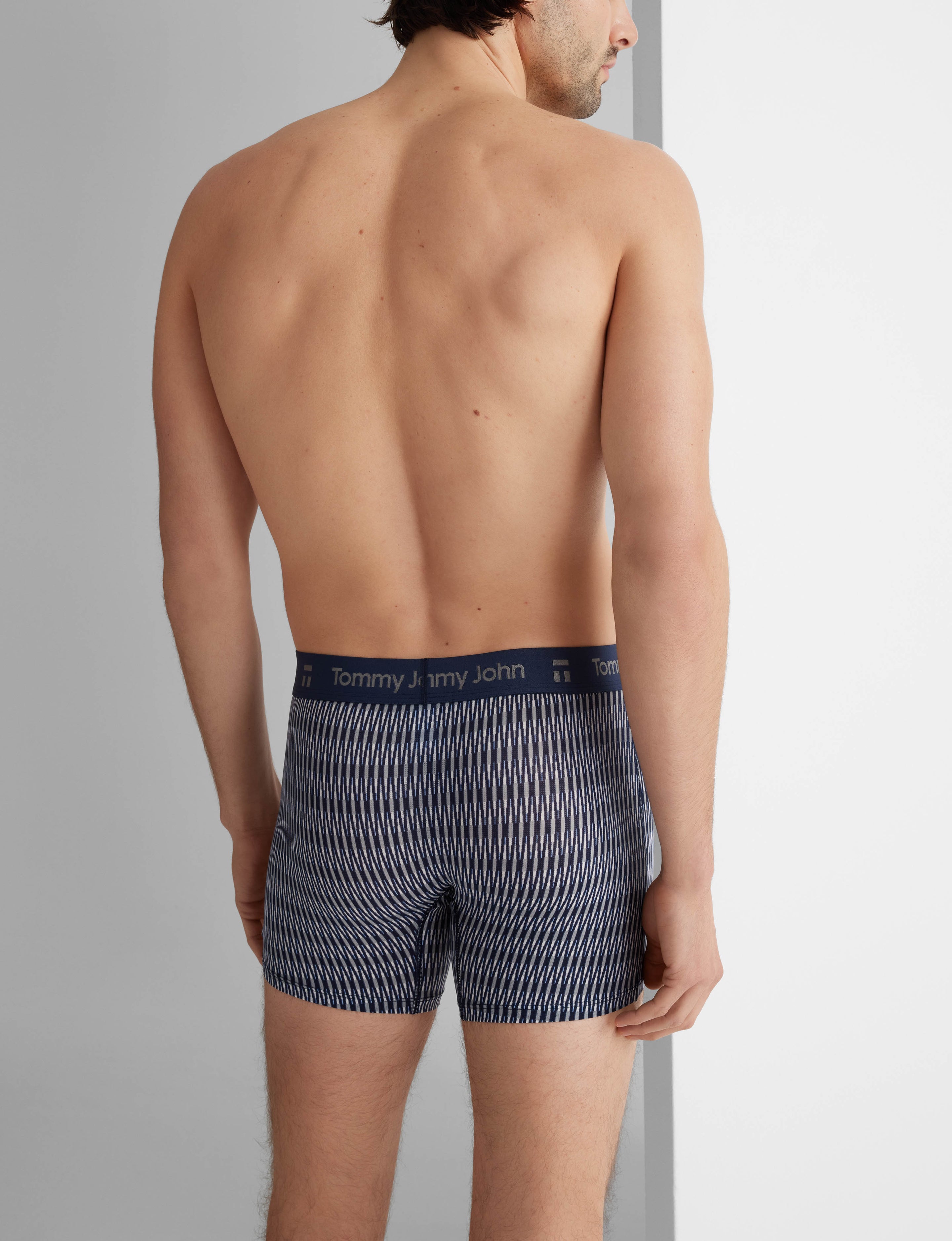 Air Trunk 4"