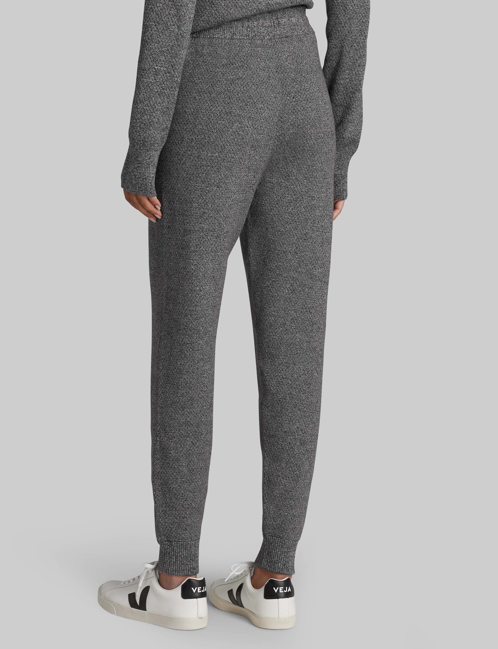 Women's Adaptable Knit Jogger