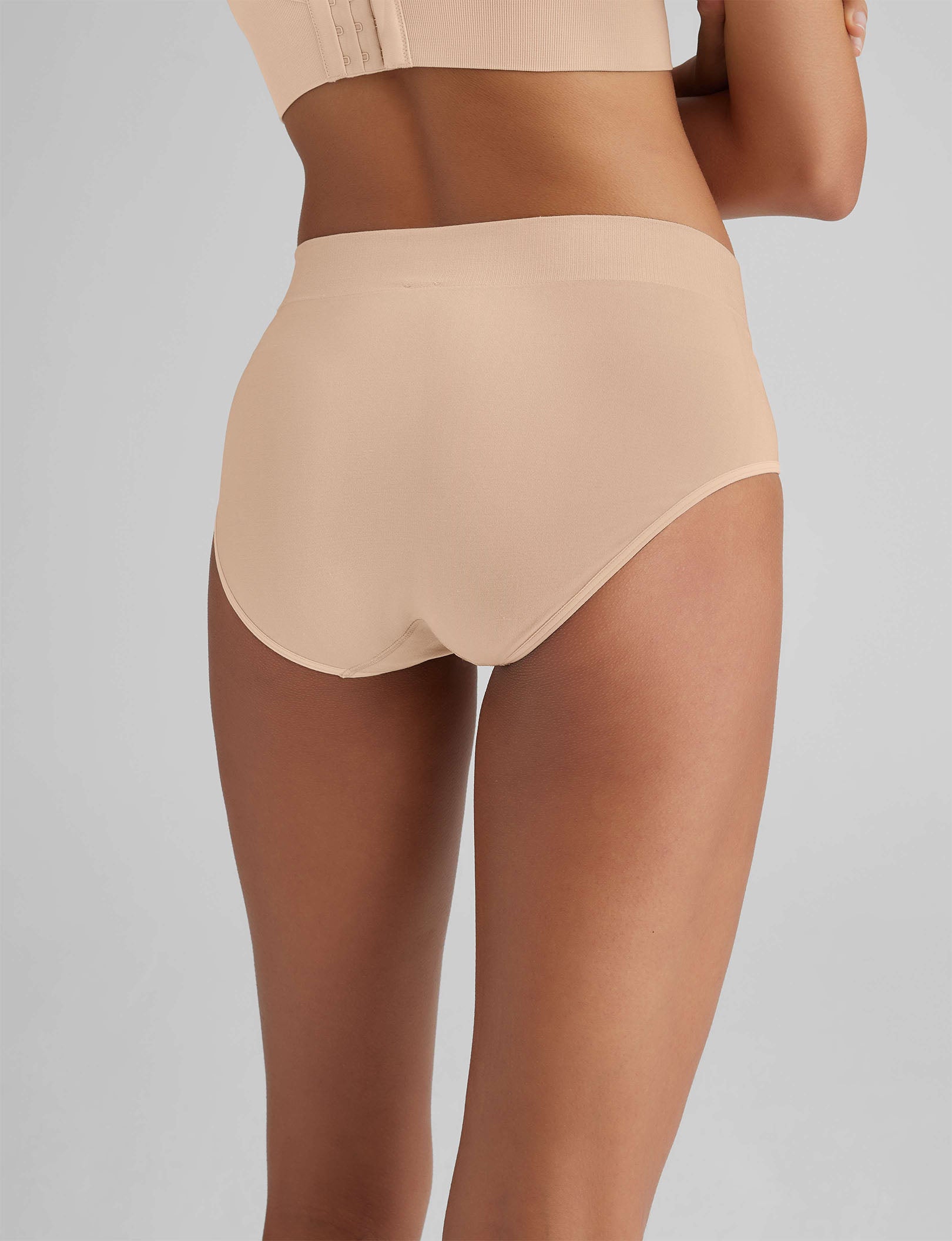 Women's Ultimate Comfort Seamless High Rise Brief