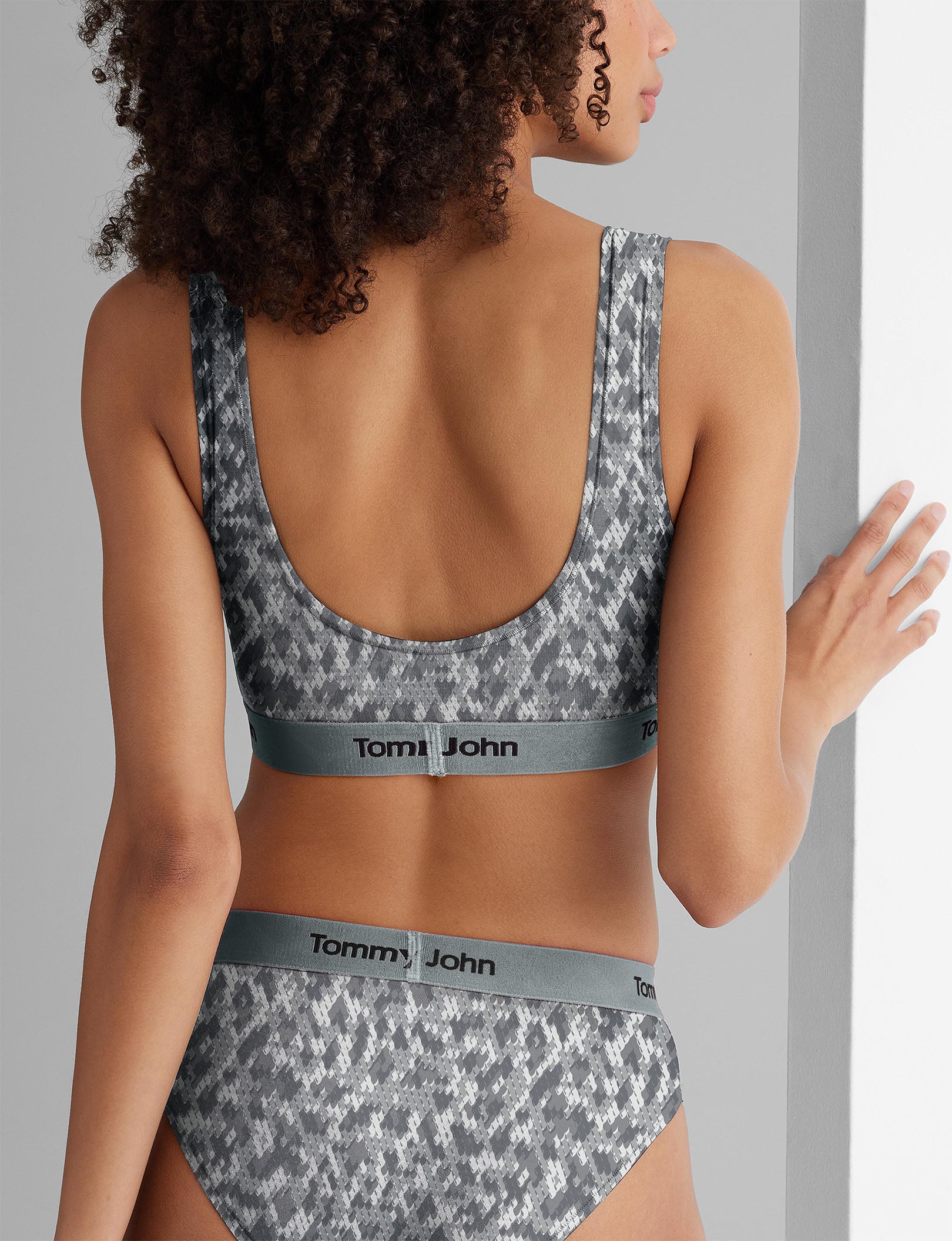 Second Skin Scoop Bralette & Brief Set