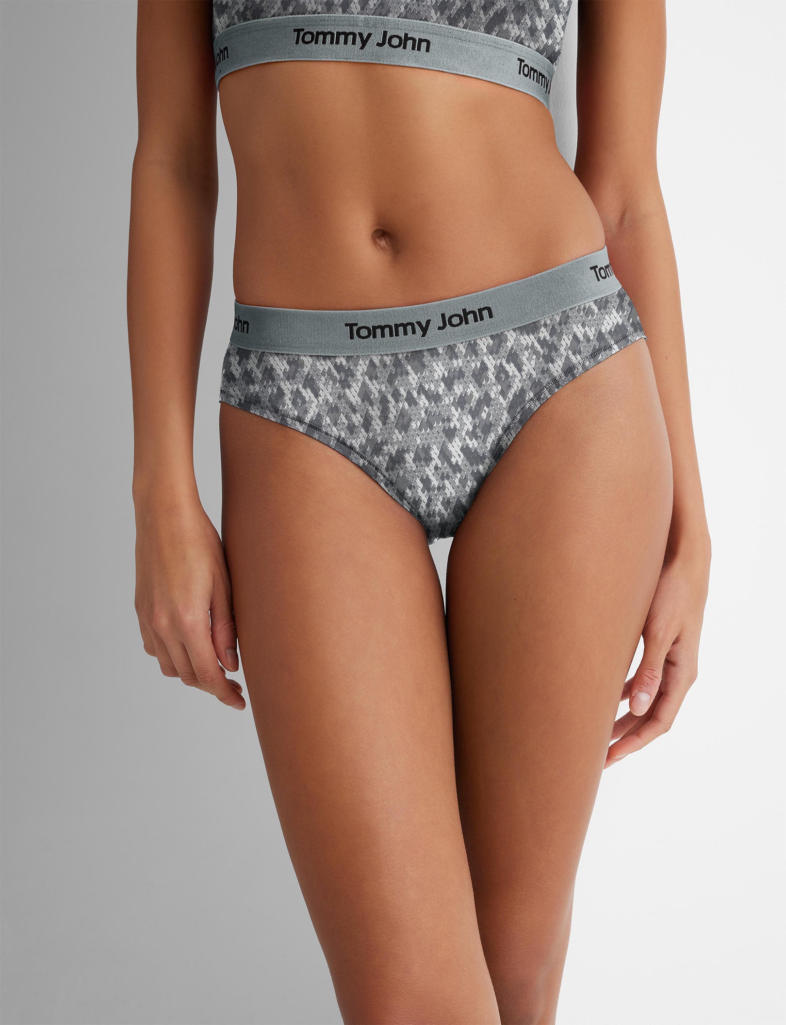 Second Skin Scoop Bralette & Brief Set