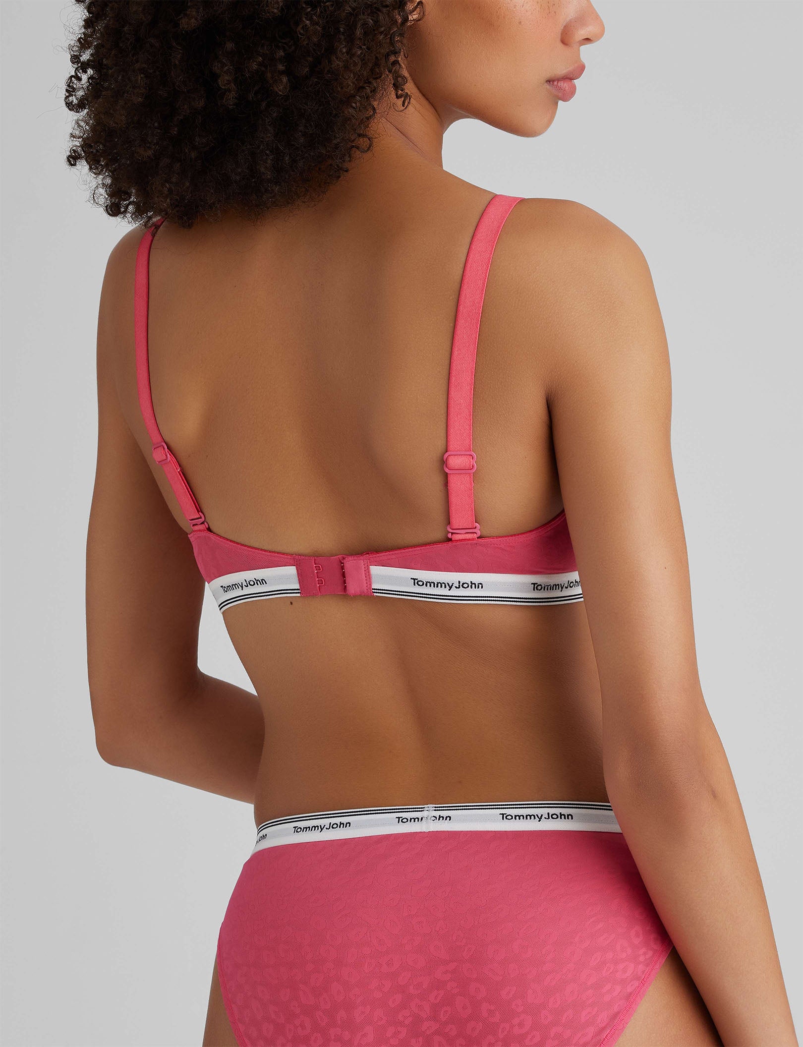 Signature Comfort Lace Triangle Bralette