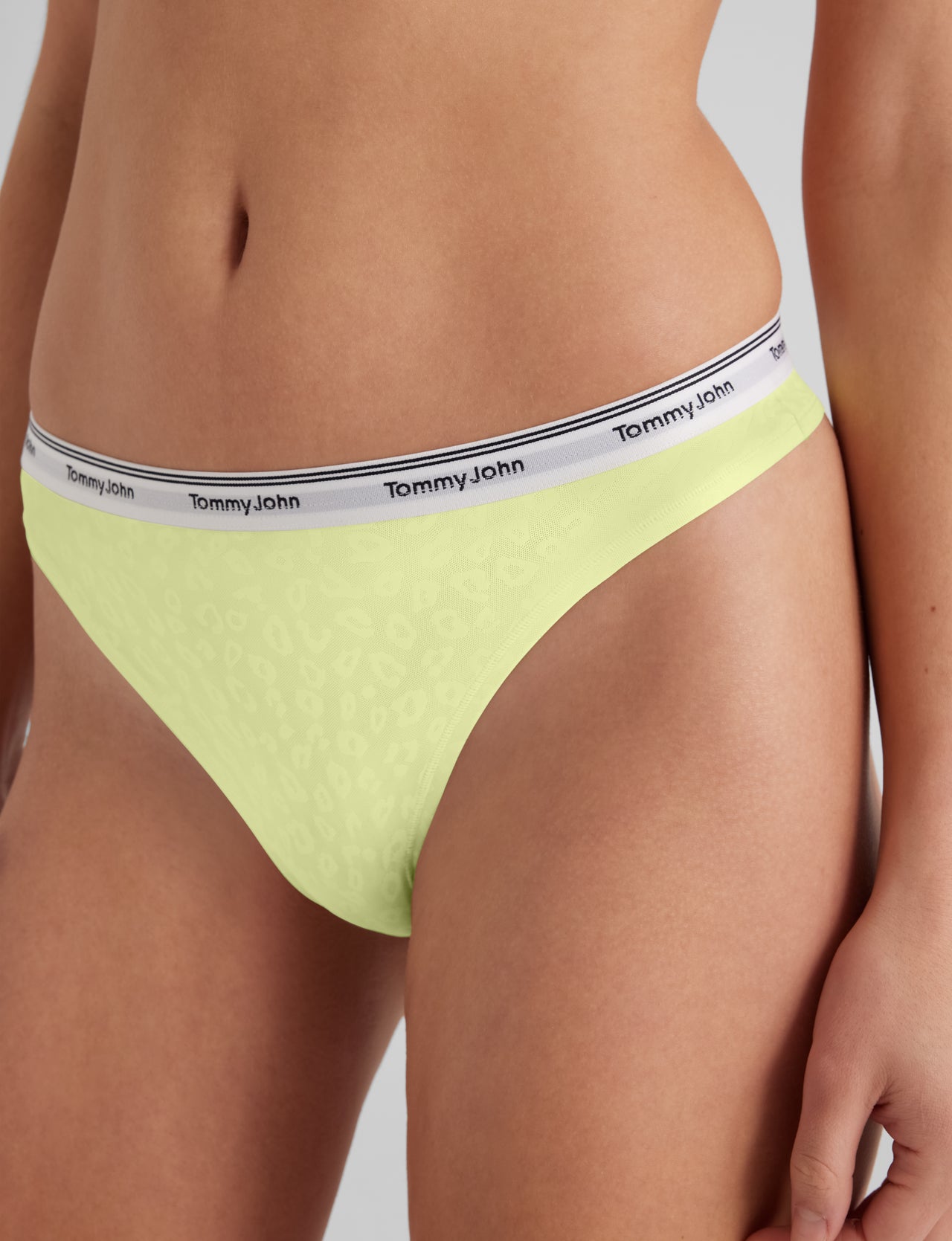 Women's Signature Comfort Lace Thong