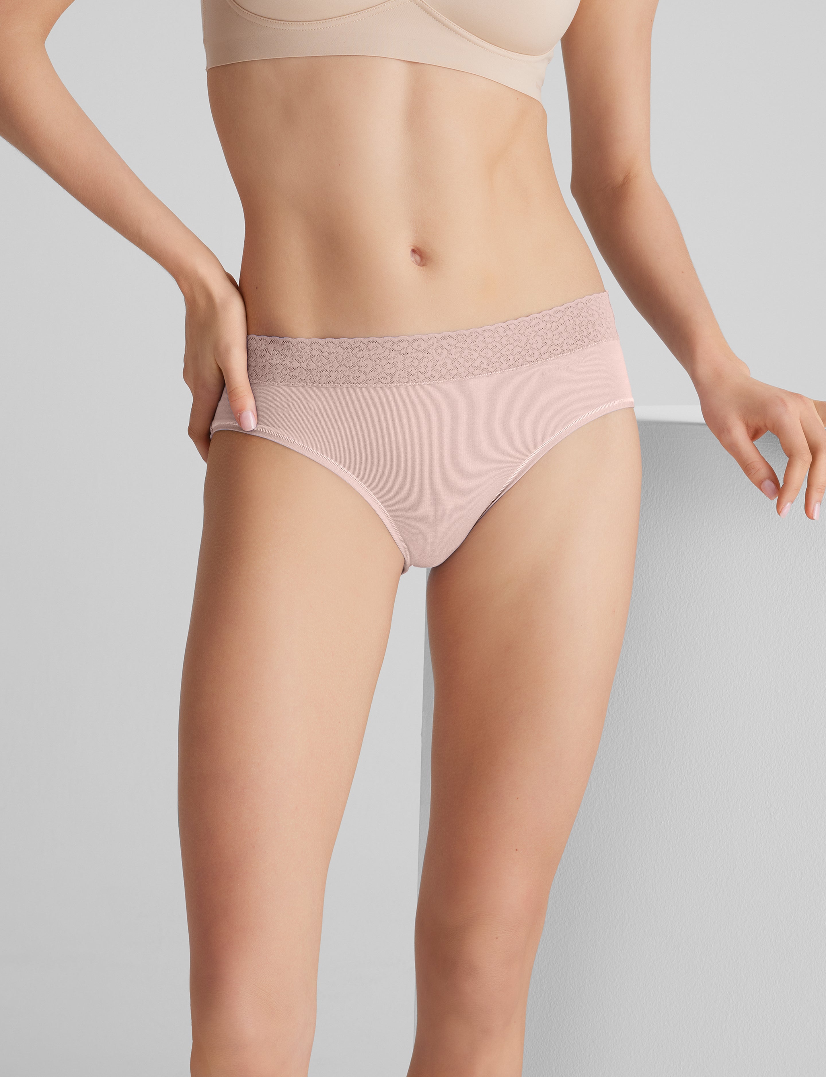 Women's Second Skin Brief, Lace Waist