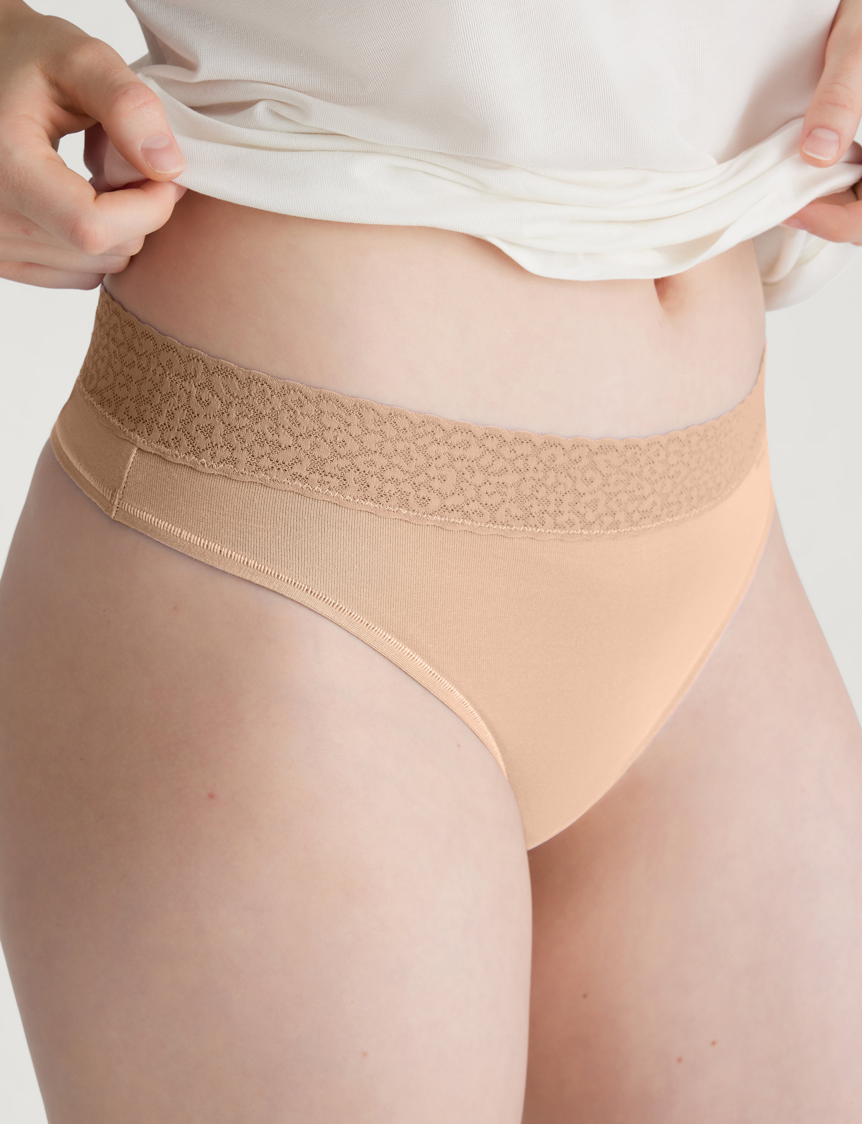 Women's Second Skin Thong, Lace Waist