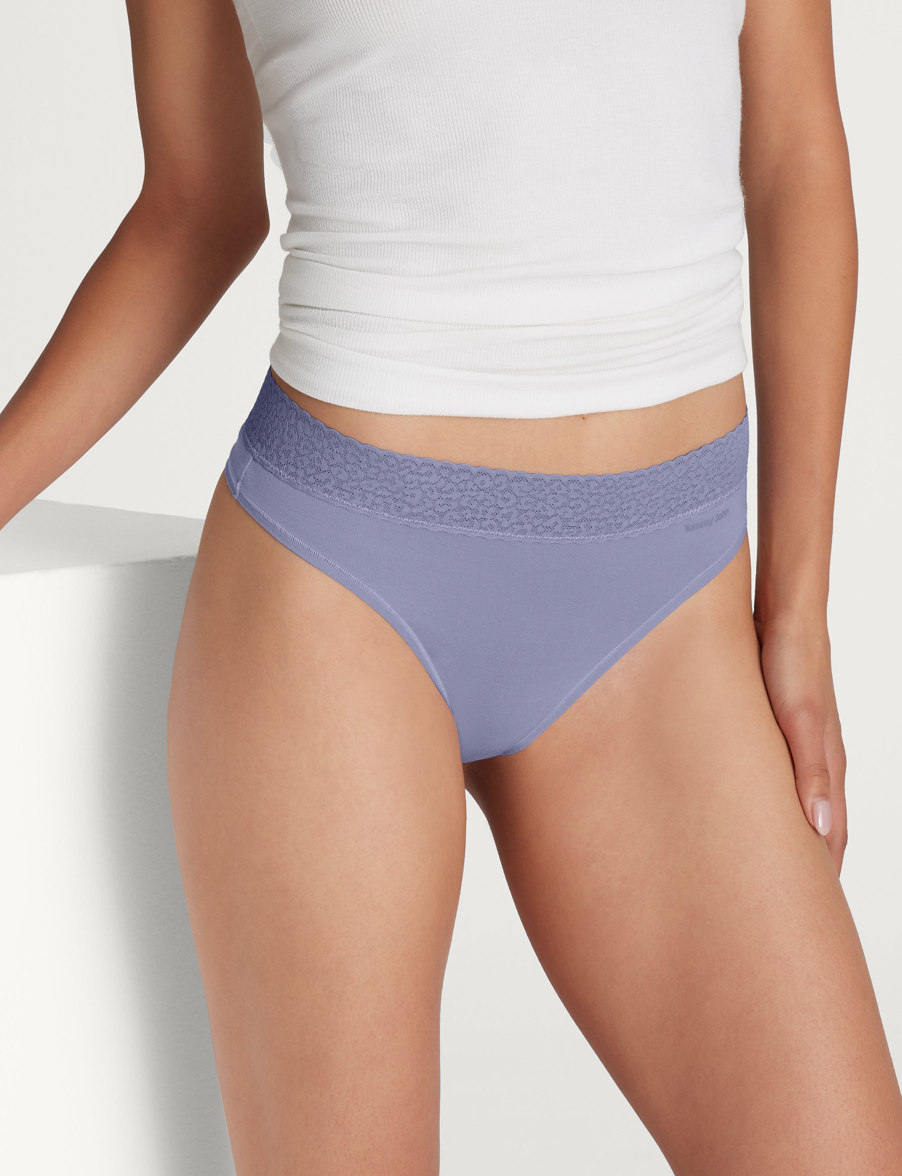 Women's Second Skin Thong, Lace Waist