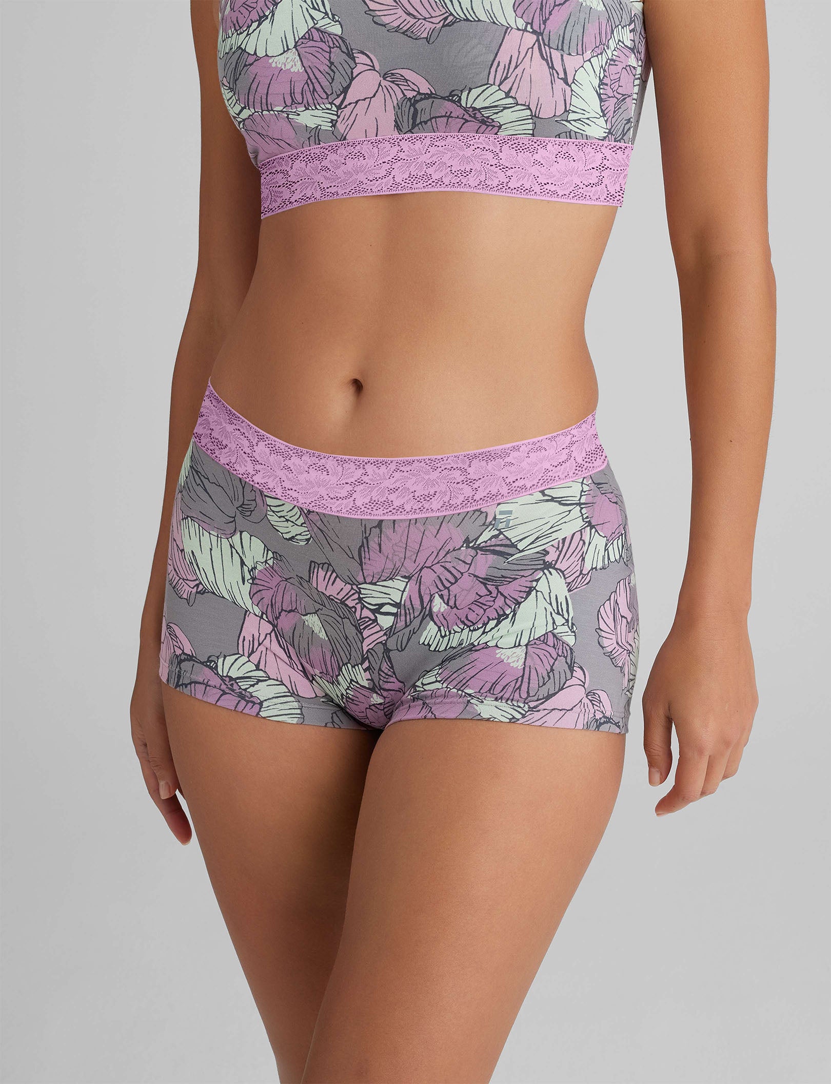 Women's Second Skin Boyshort, Lace Waist