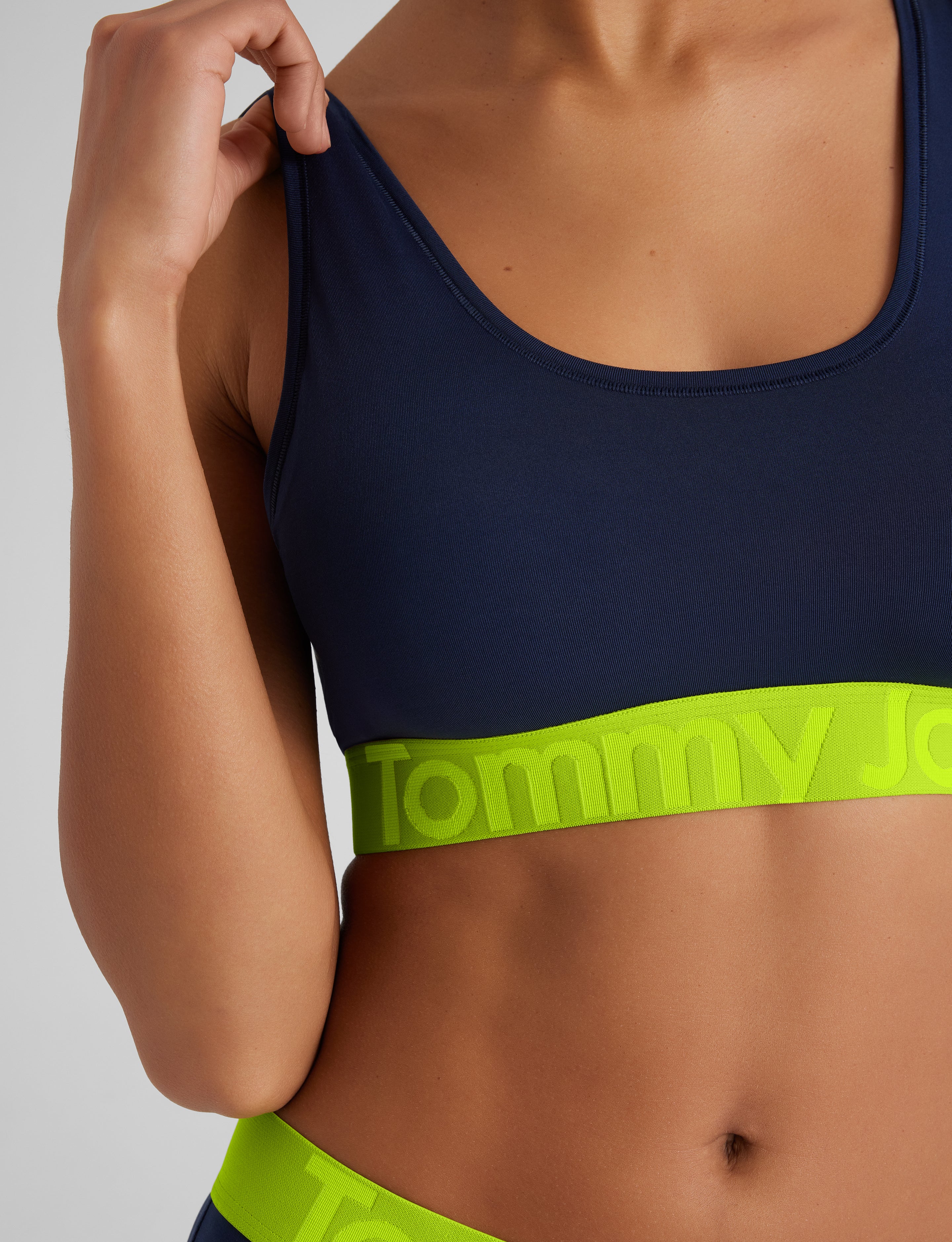 360 Sport Scoop Bralette