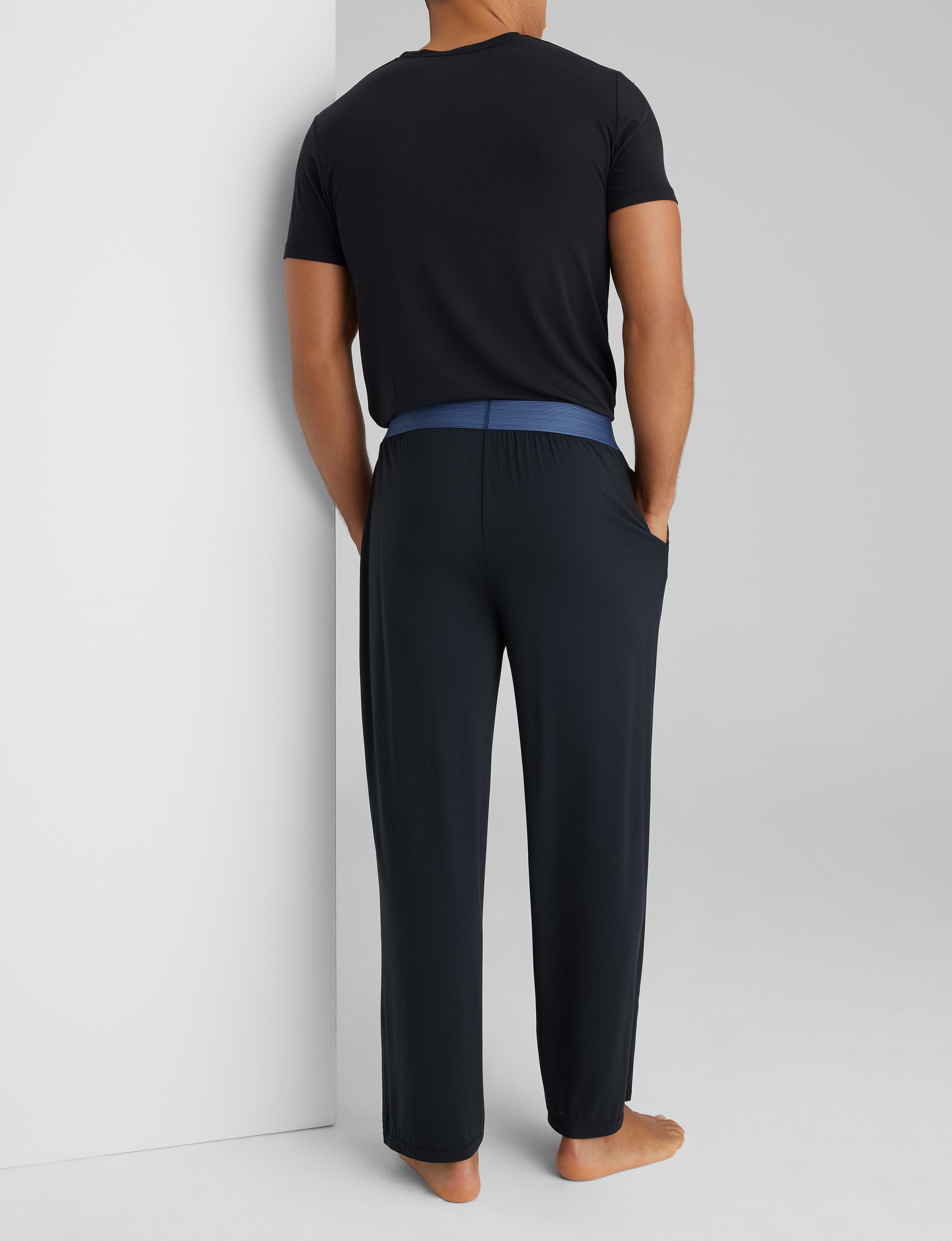 Second Skin Sleep Pocket Tee & Pant Set