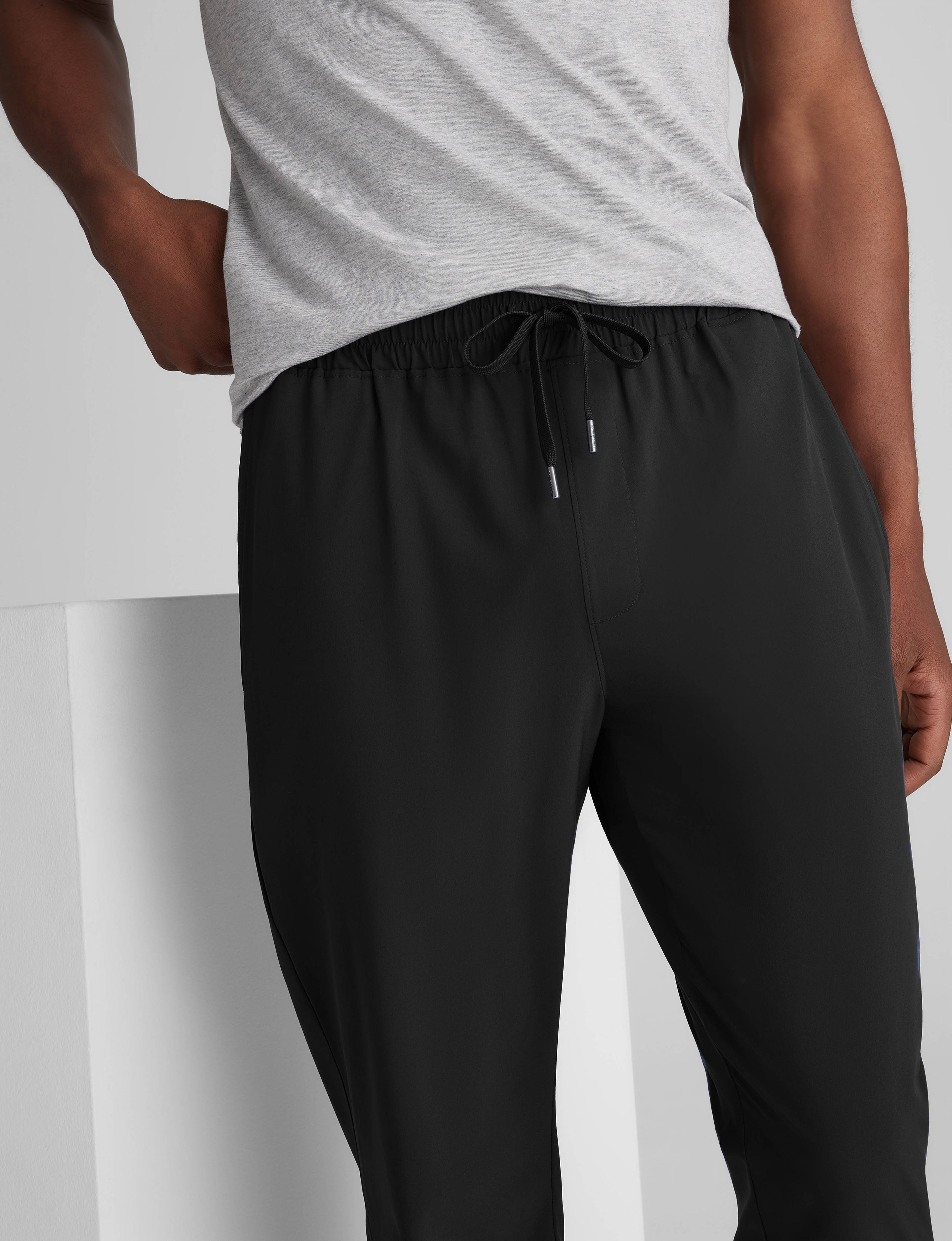 Luxe Traveler Woven Pant
