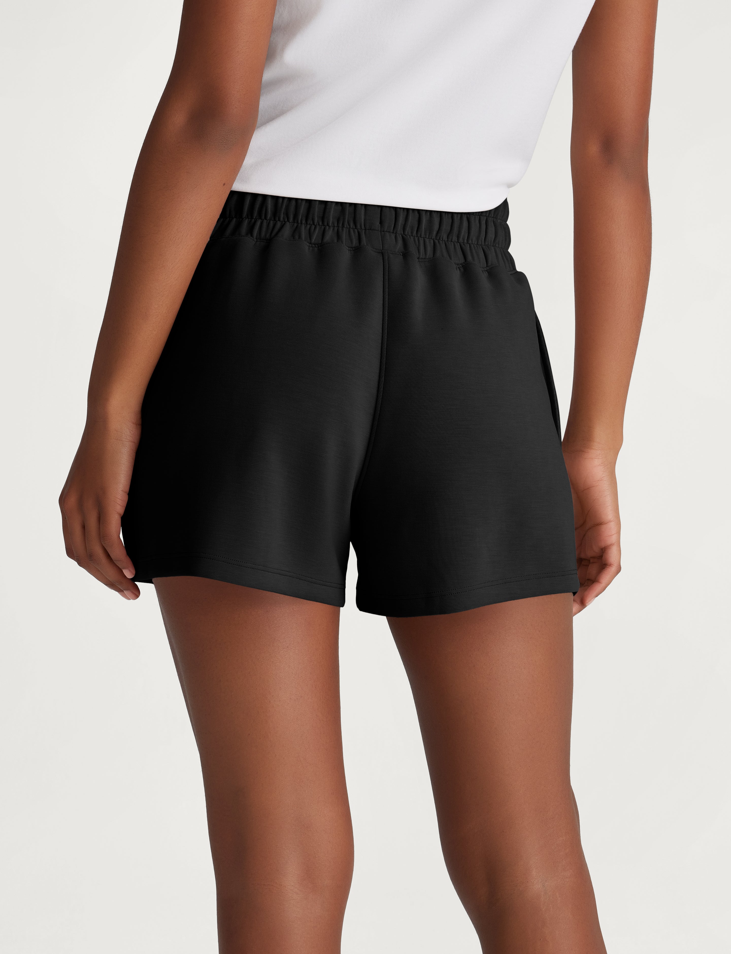 Women's Luxe Traveler Knit Short