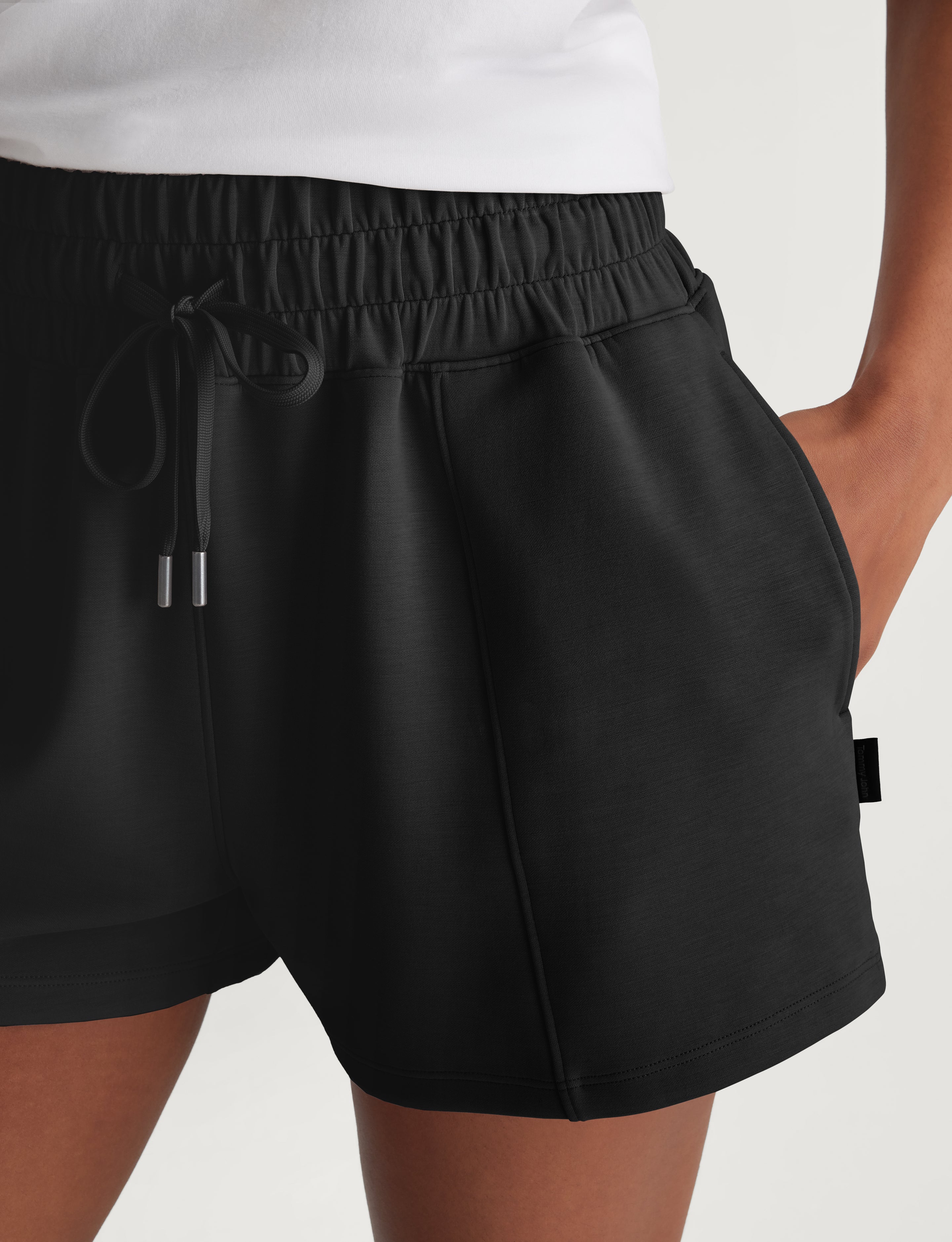 Women's Luxe Traveler Knit Short