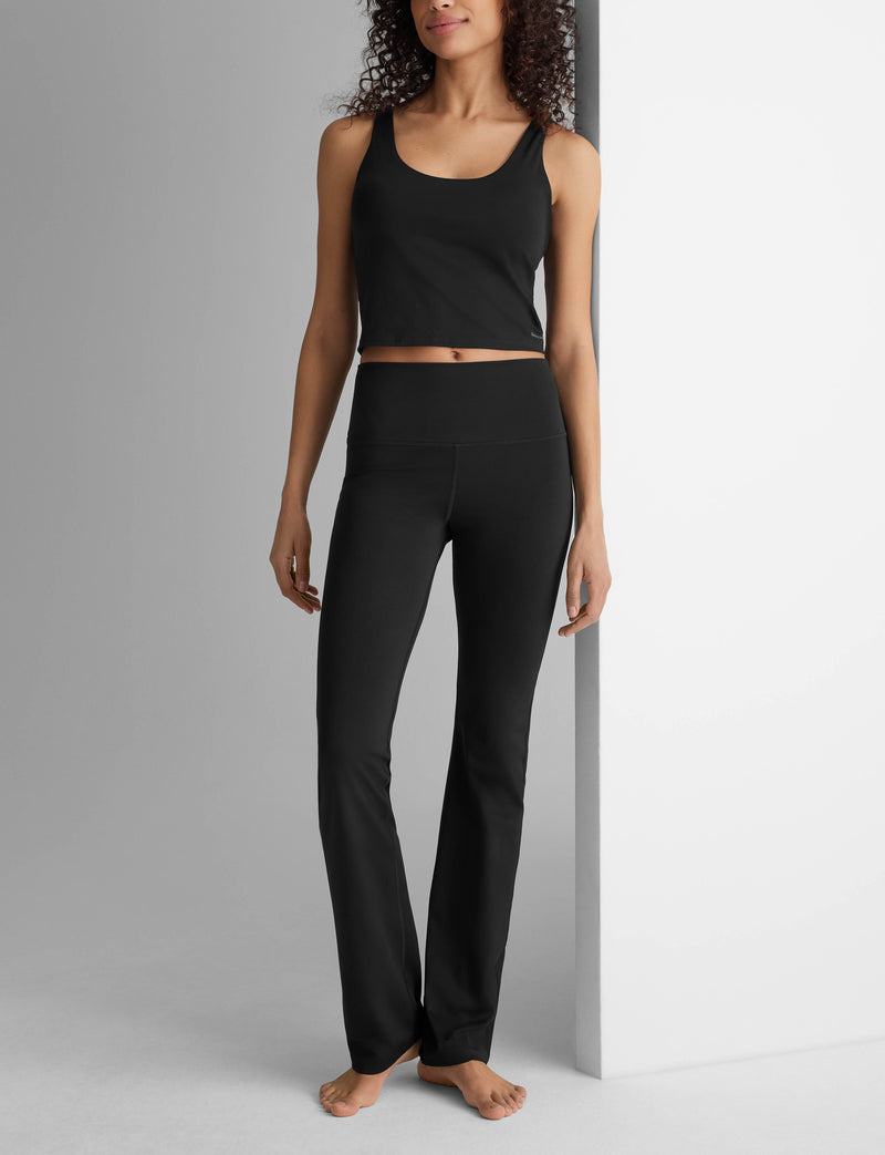 Women’s 360 Movement Flare Legging::Black
