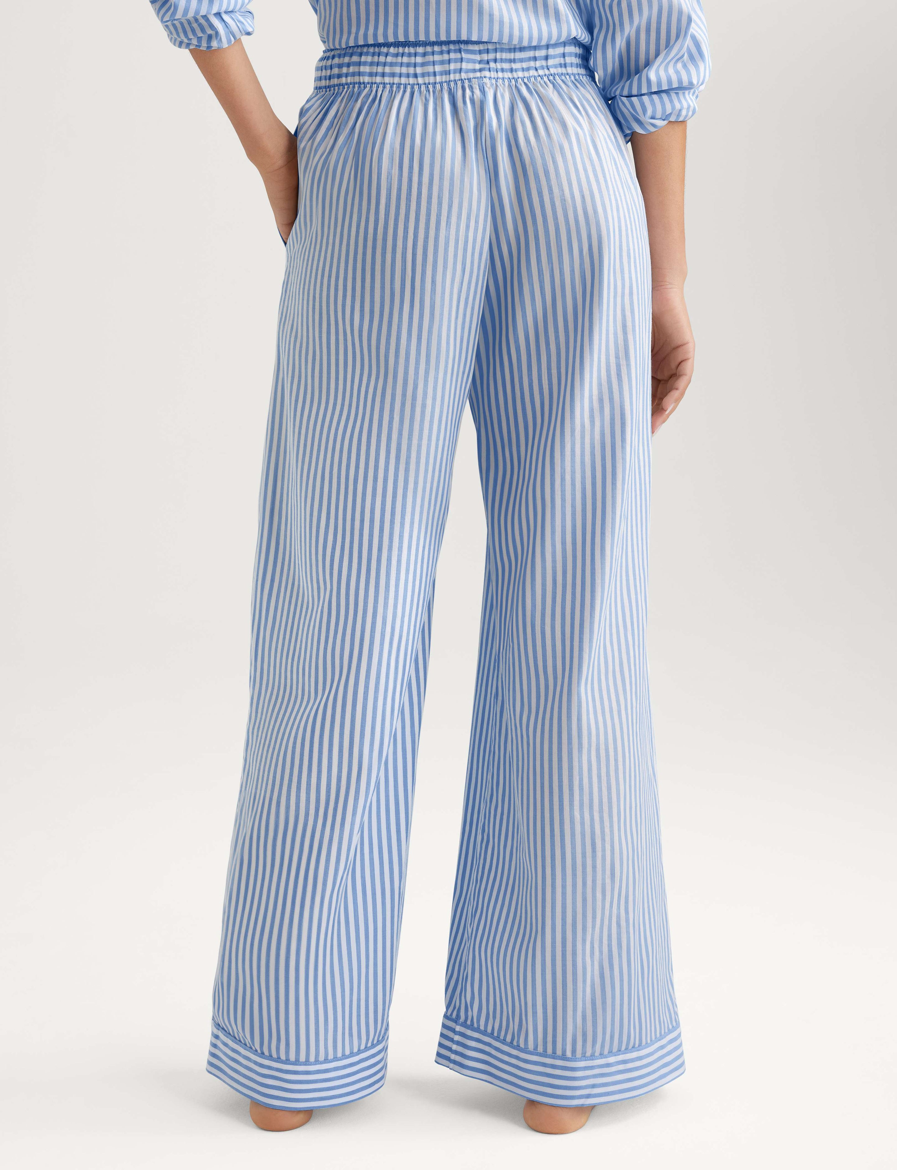 Women's Woven High Rise Pant