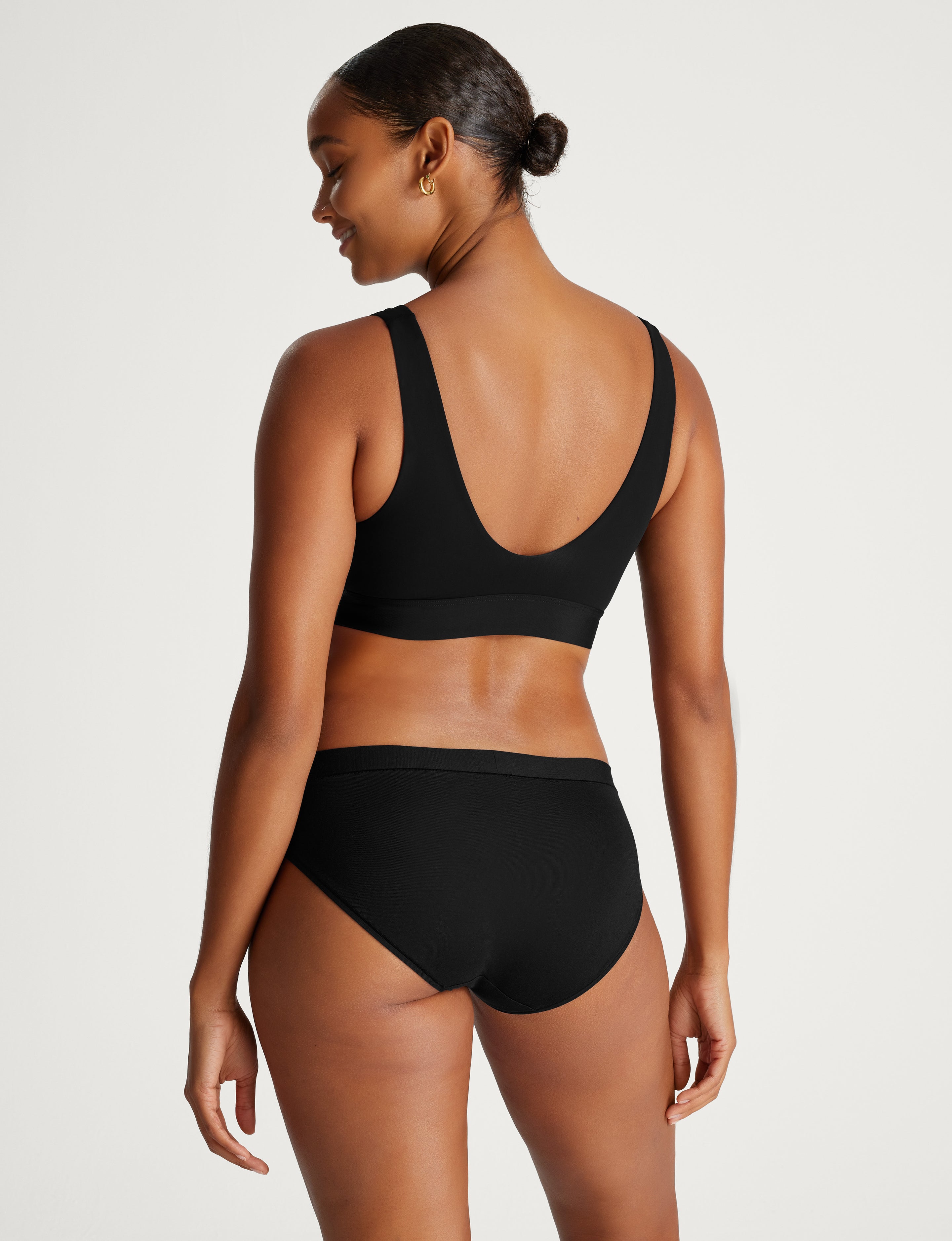 Second Skin V-Neck Bralette