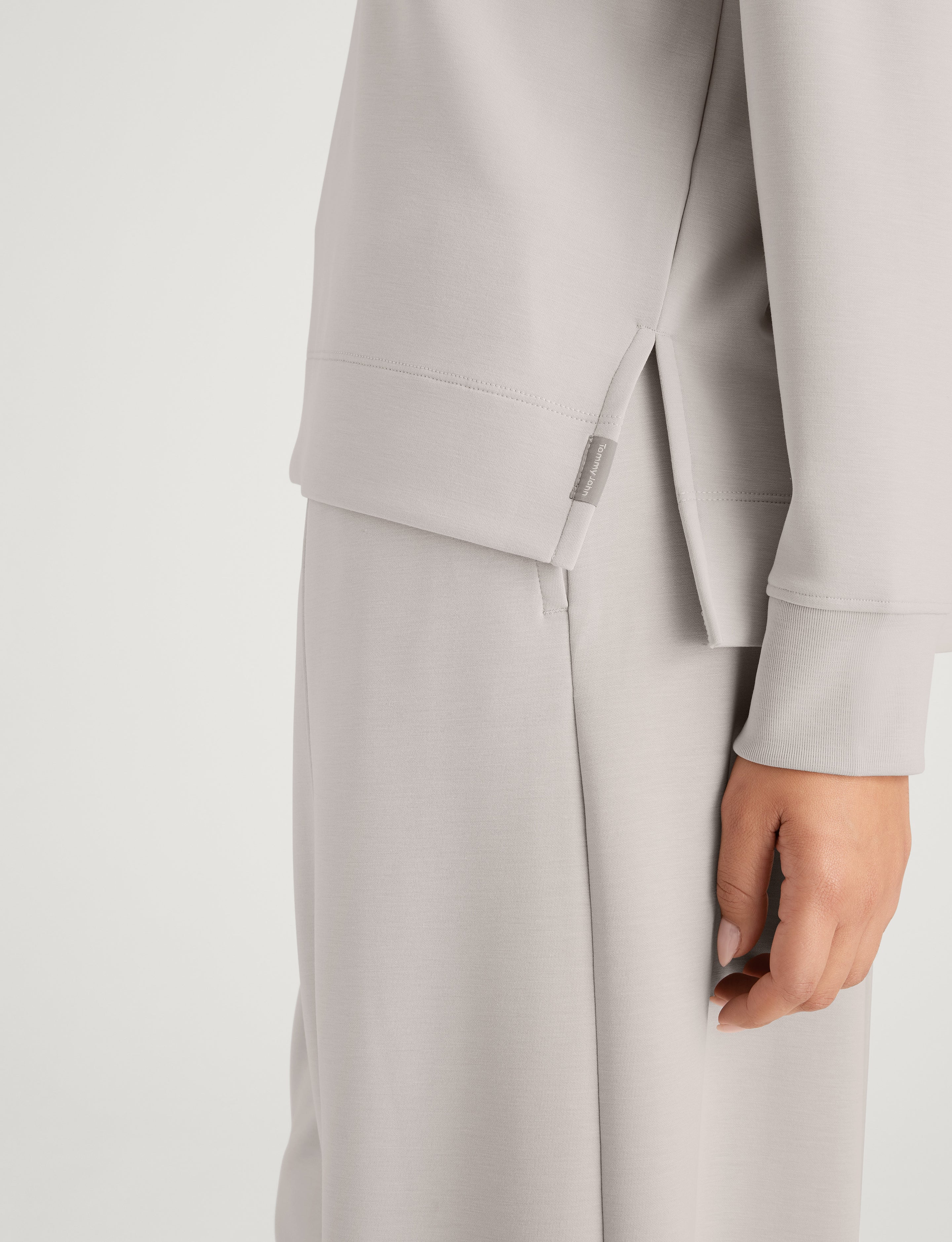 Women's Luxe Traveler Knit Long Sleeve Crew & Pant Set