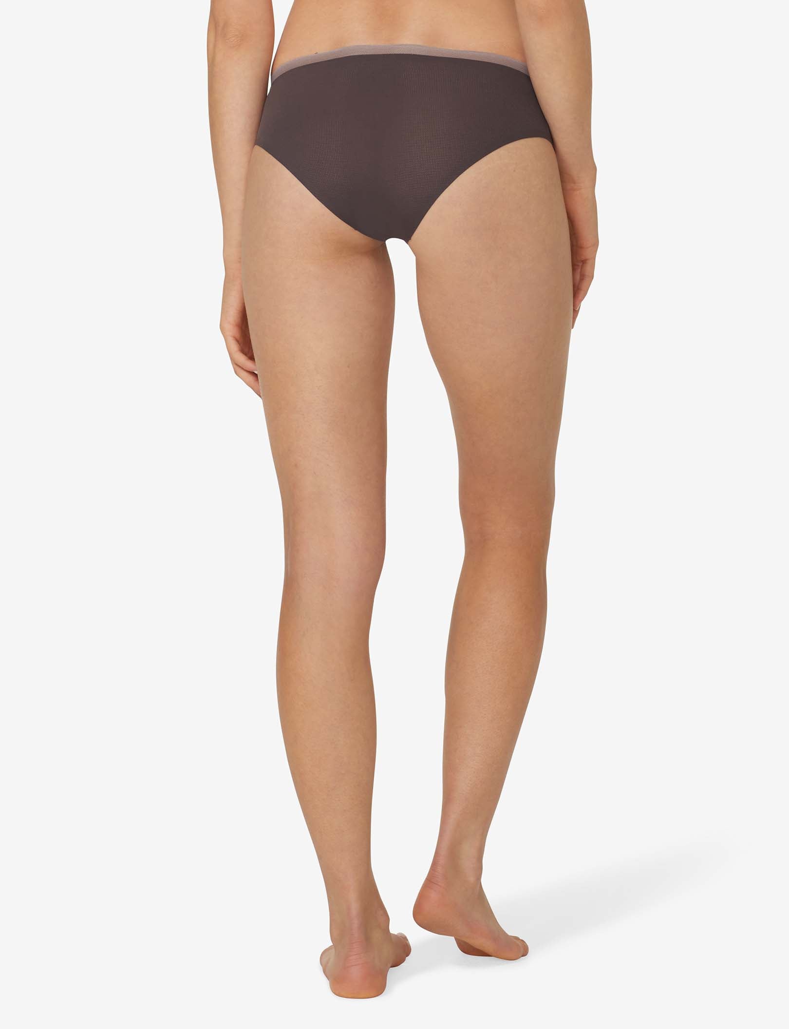 Women's Air Cheeky